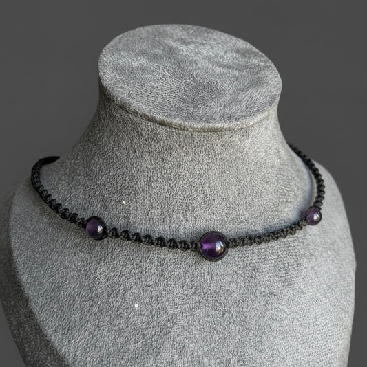 Gargantilla Artesanal Ajustable – Elegancia y Estilo