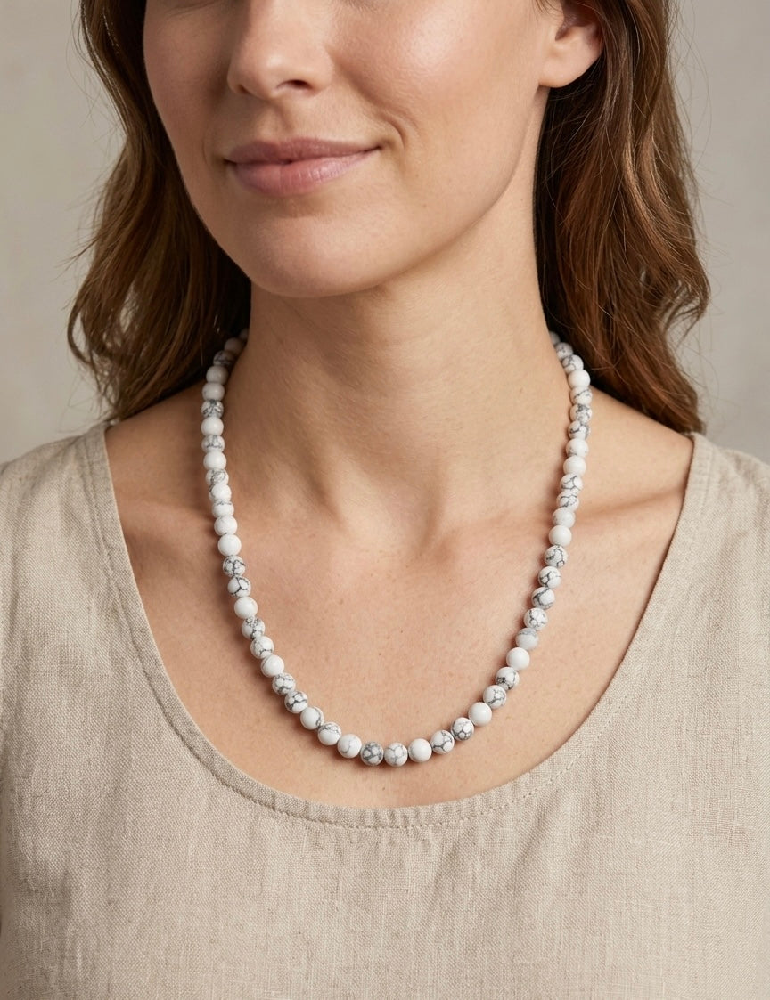 Collar de Howlita 6 mm – Calma, Serenidad y Equilibrio