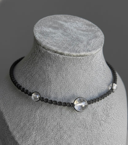 Gargantilla Artesanal Ajustable – Elegancia y Estilo