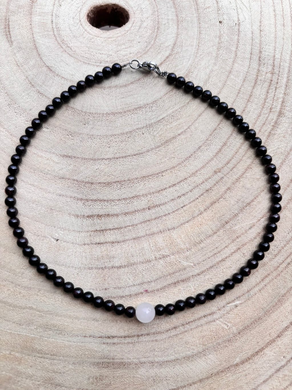 Gargantilla de Granate