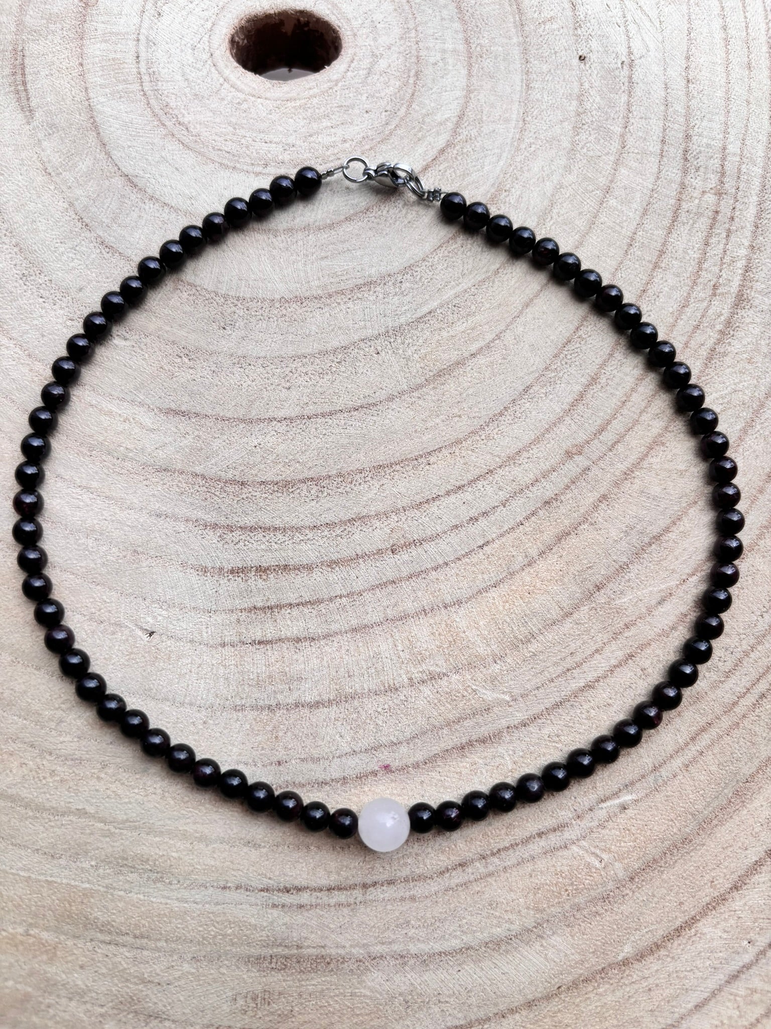 Gargantilla de Granate