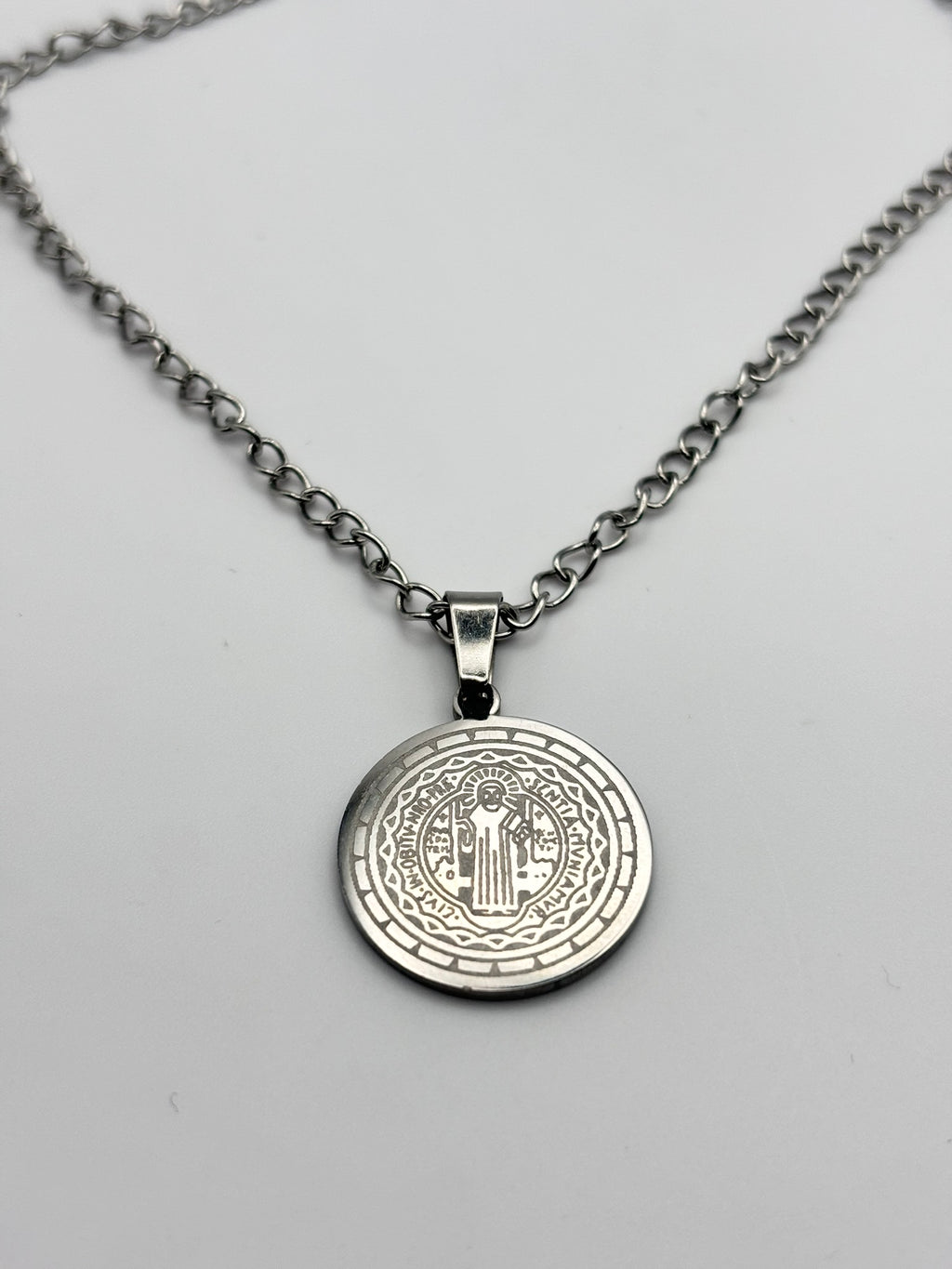 Medalla de San Benito – 55 cm | Protección Espiritual y Significado