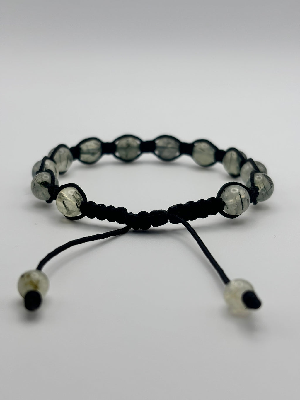 Pulsera de Prehnita – 8 mm | Protección, Fortuna y Armonía