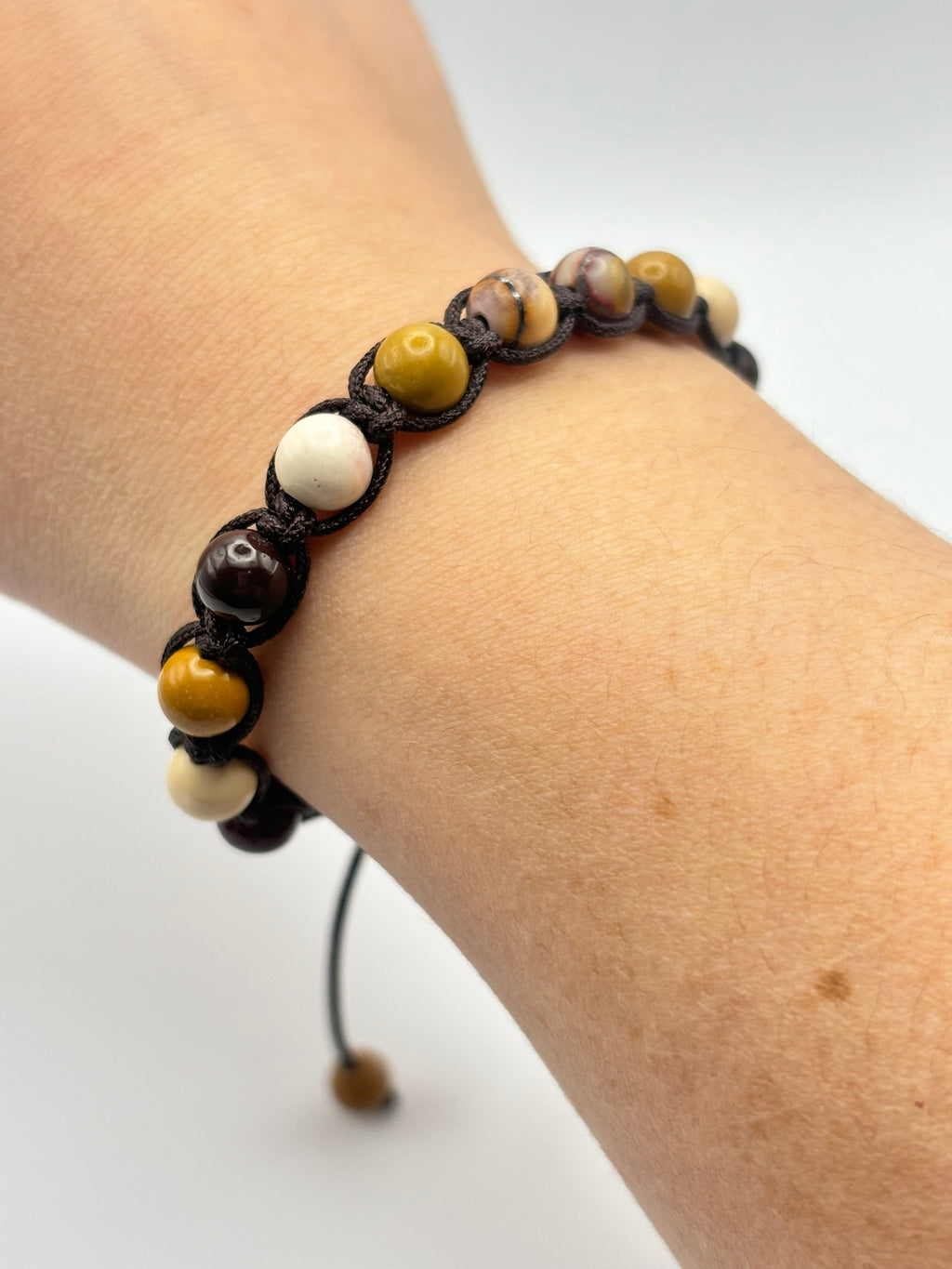 Pulsera de Mokaita – Estabilidad y Bienestar Emocional