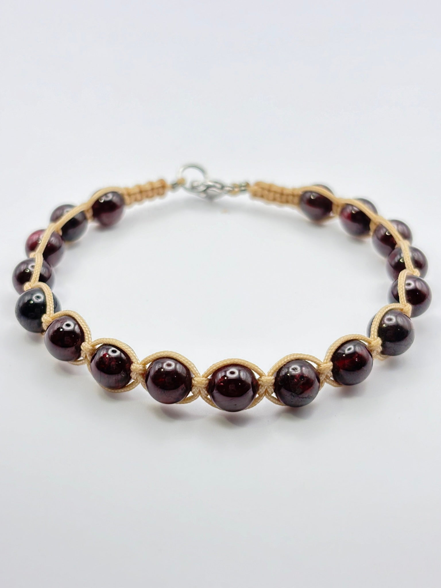 Pulsera de Granate – 7 mm | Pasión, Fuerza y Vitalidad