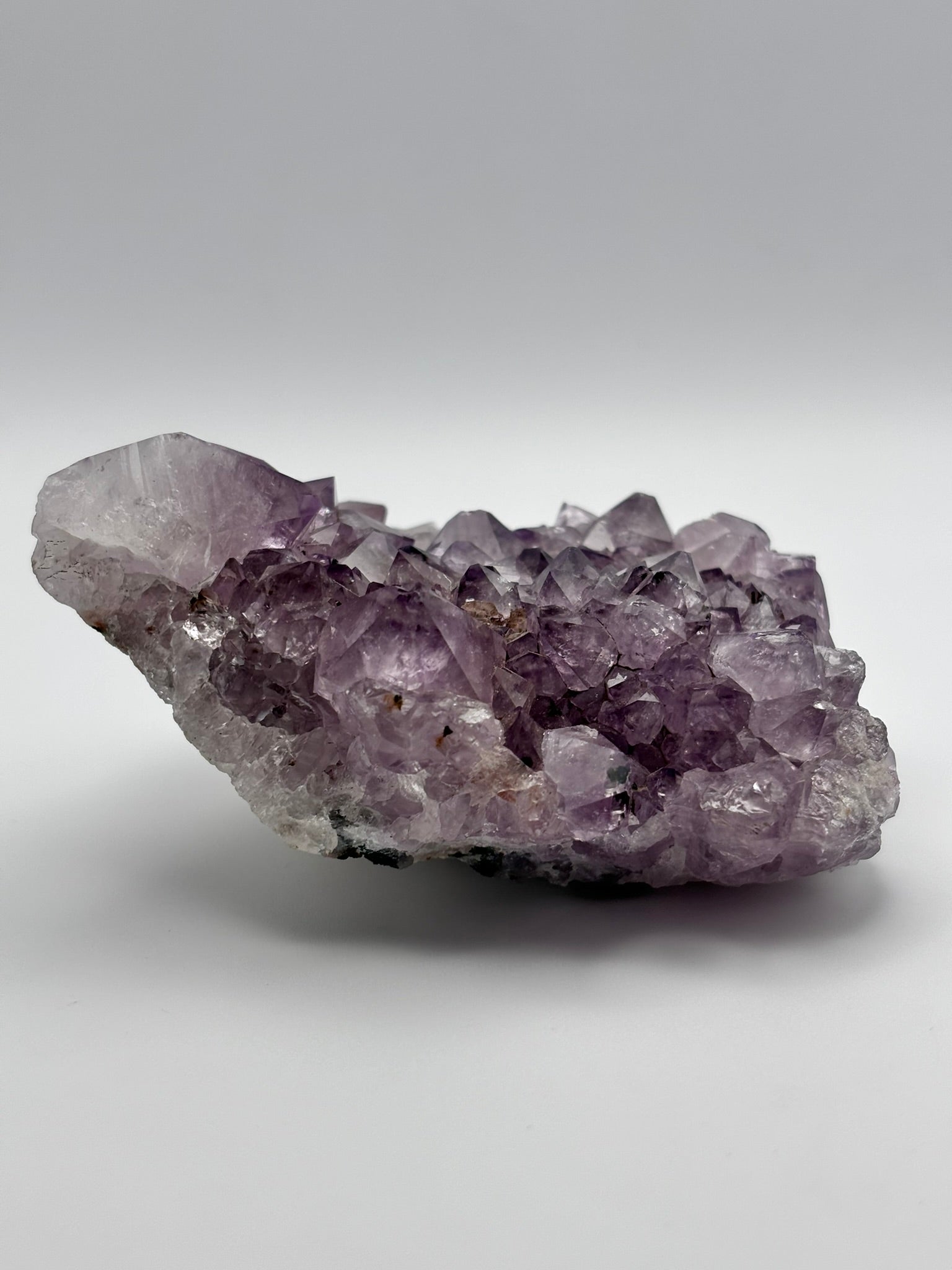 Drusa de Amatista – Armonía, protección y elevación espiritual