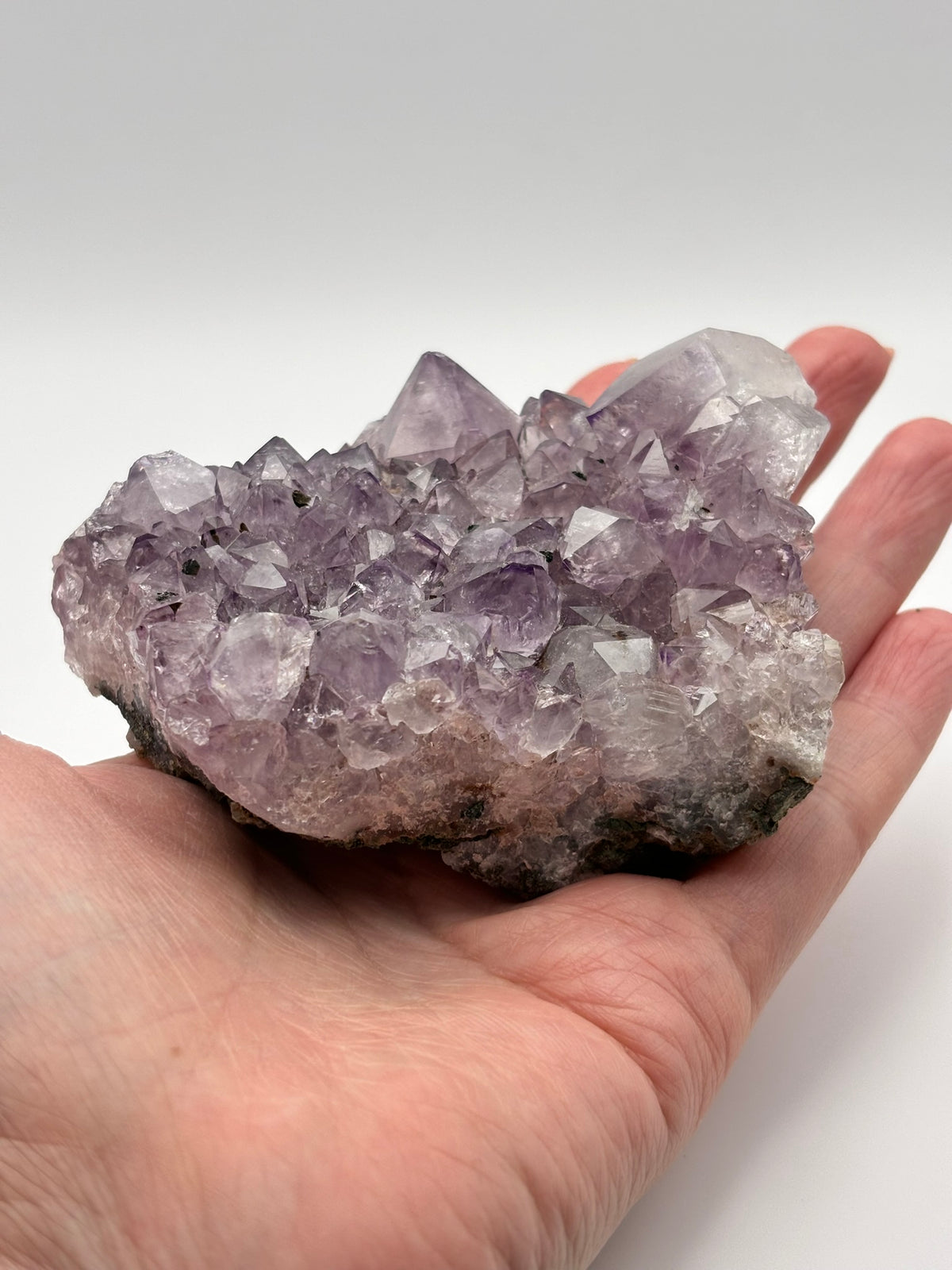 Drusa de Amatista – Purificación, Protección y Armonía
