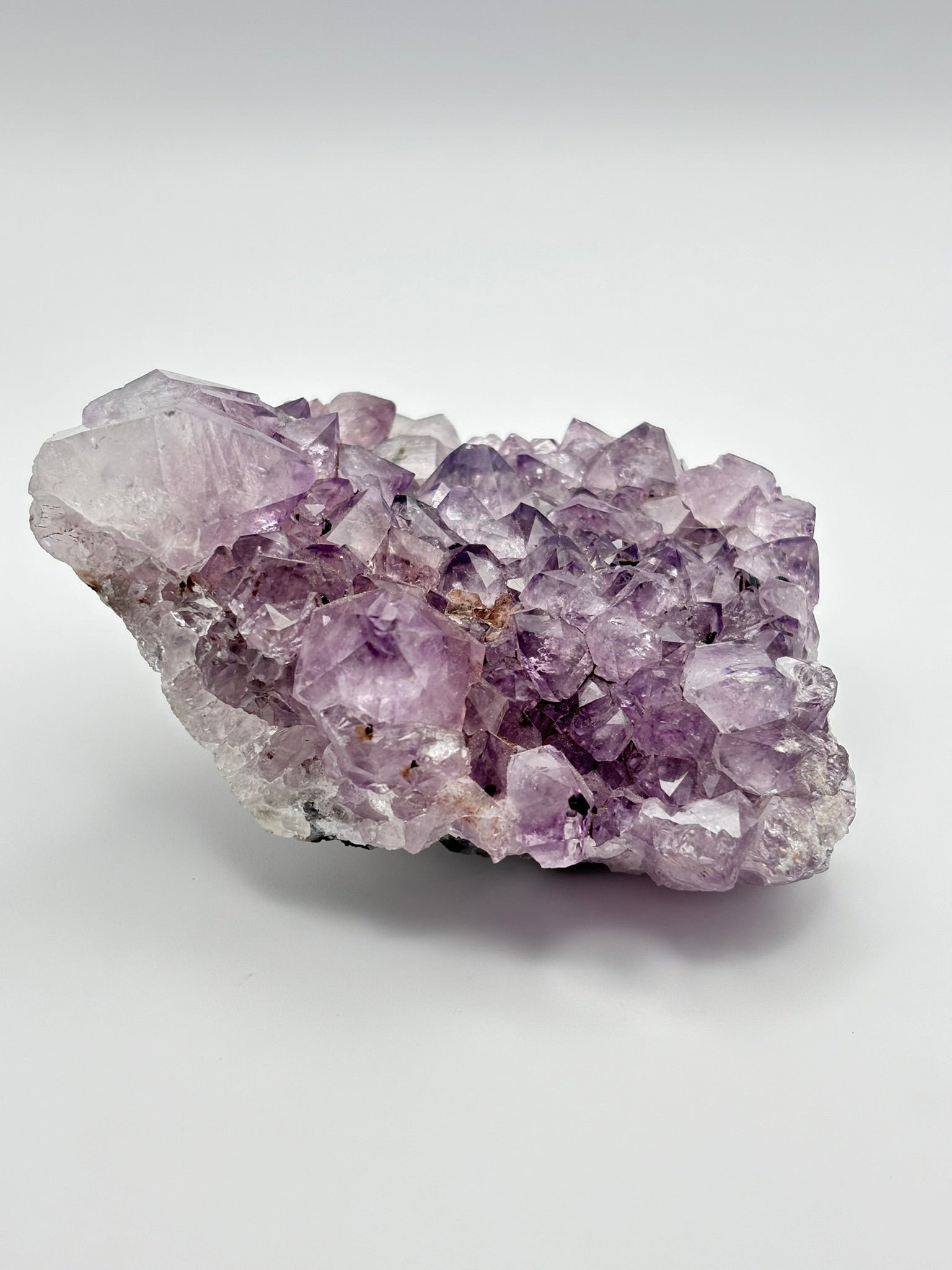 Drusa de Amatista – Armonía, protección y elevación espiritual