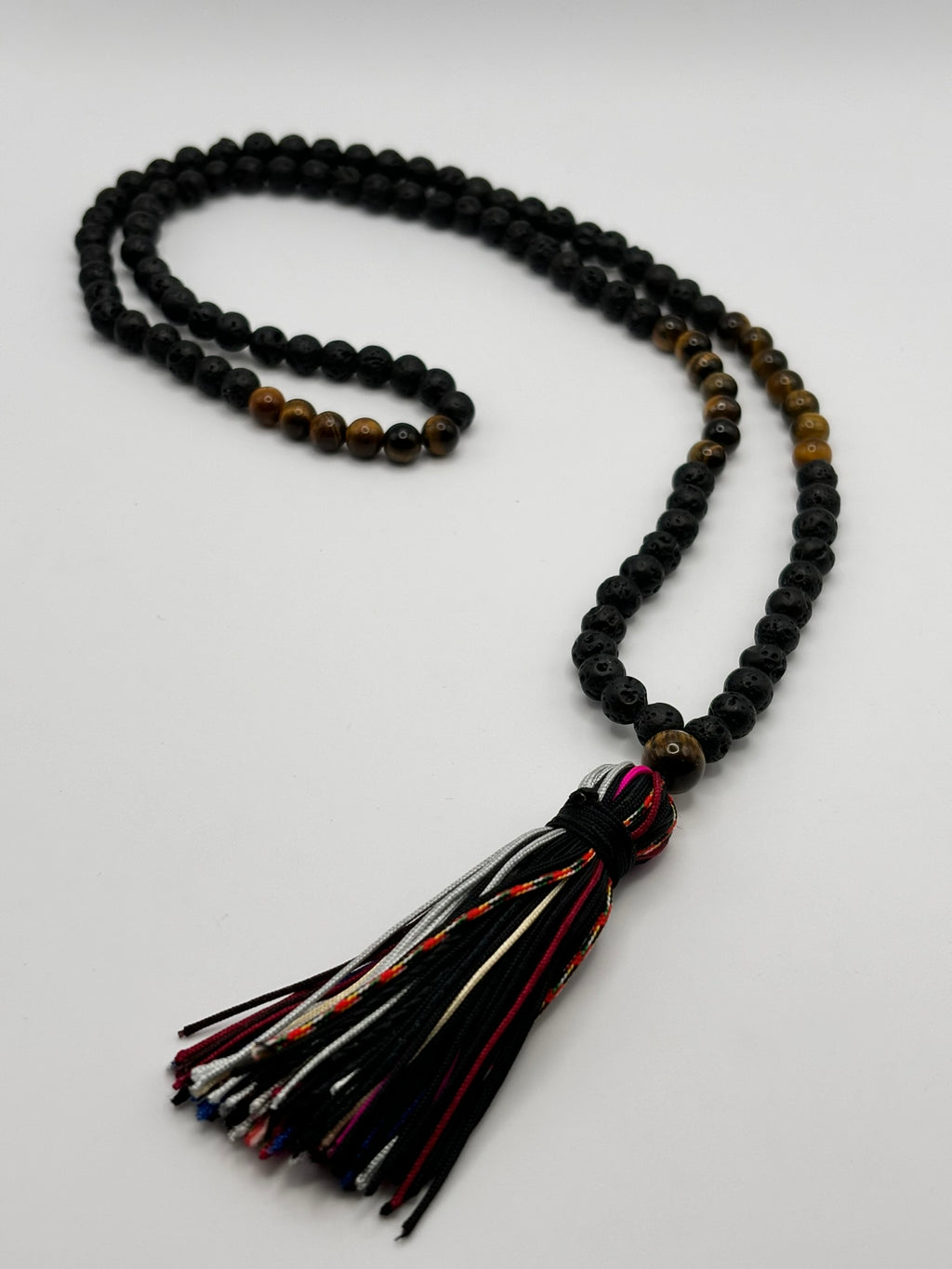 Japamala Artesanal de Piedra Volcánica y Ojo de Tigre – Protección y Concentración