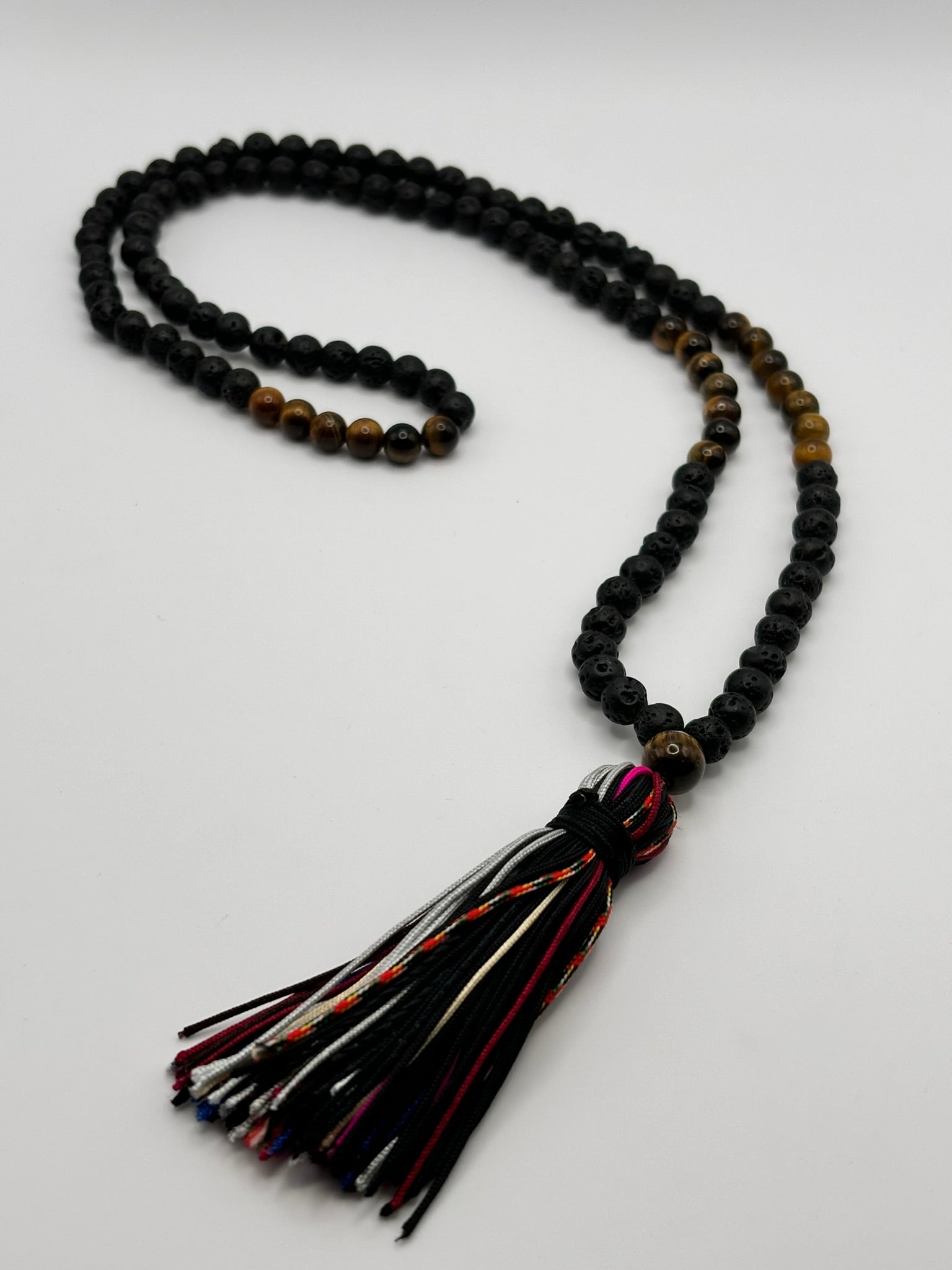 Japamala Artesanal de Piedra Volcánica y Ojo de Tigre – Protección y Concentración