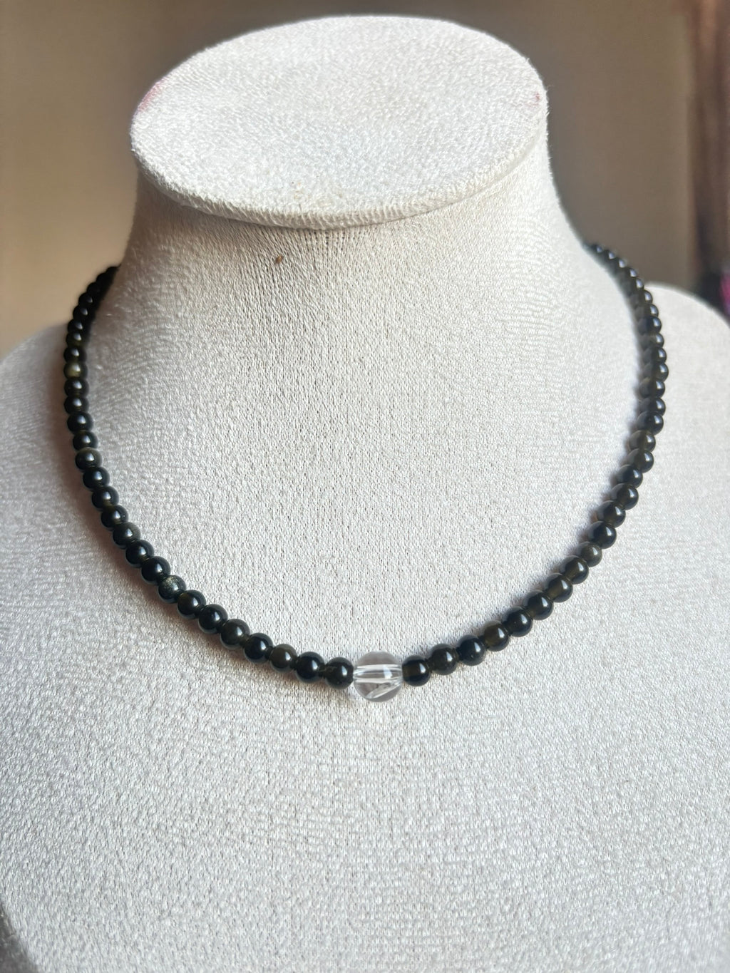 Gargantilla de Obsidiana y Cuarzo Cristal – Protección y Claridad Mental