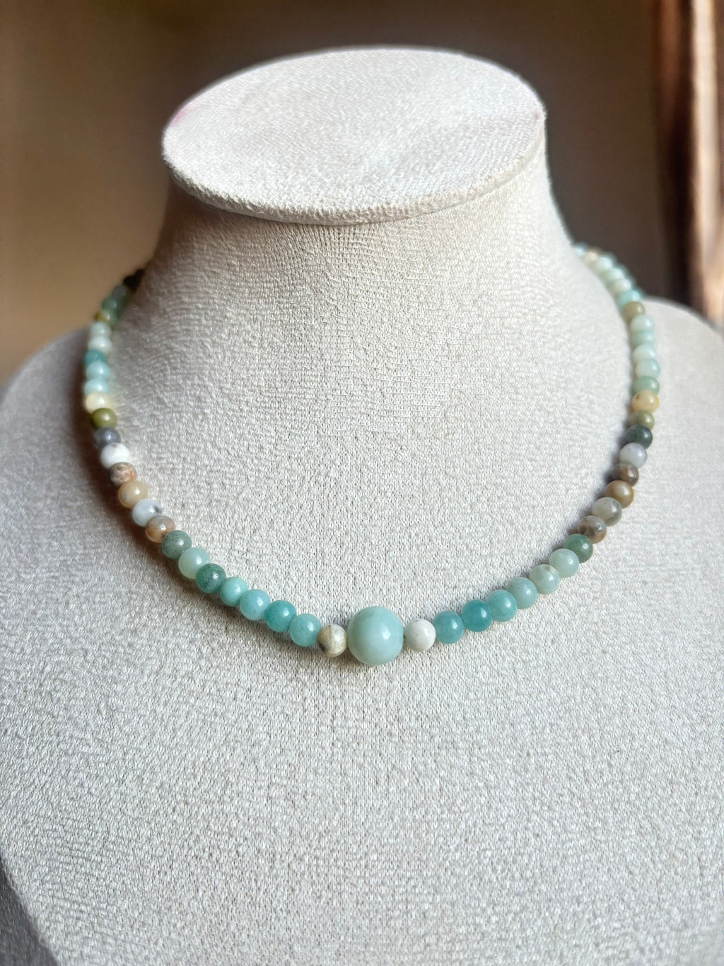 Gargantilla de Amazonita Ajustable | Armonía Emocional y Calma Interior
