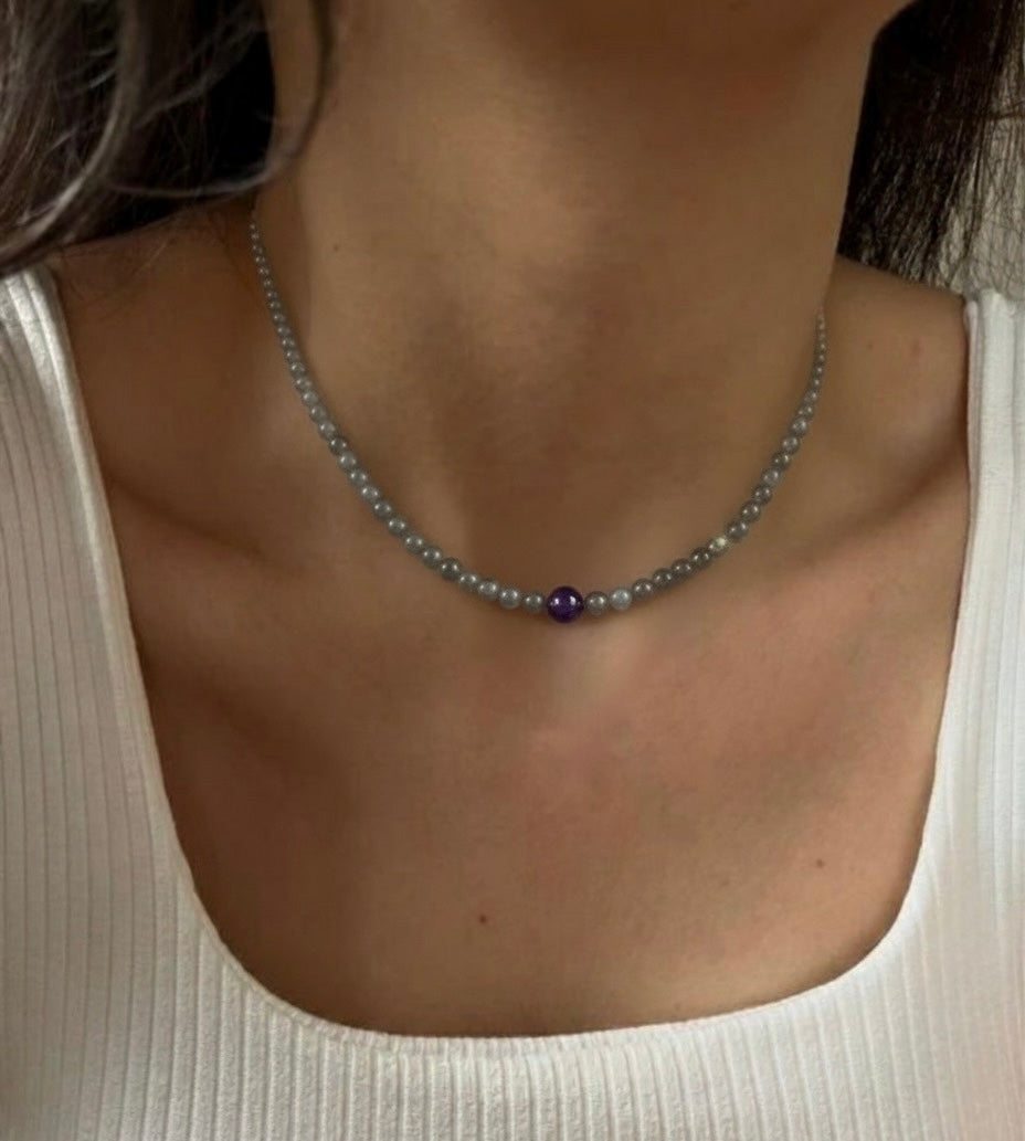 Gargantilla de Labradorita con Amatista – Protección, Intuición y Elegancia en Una Sola Pieza