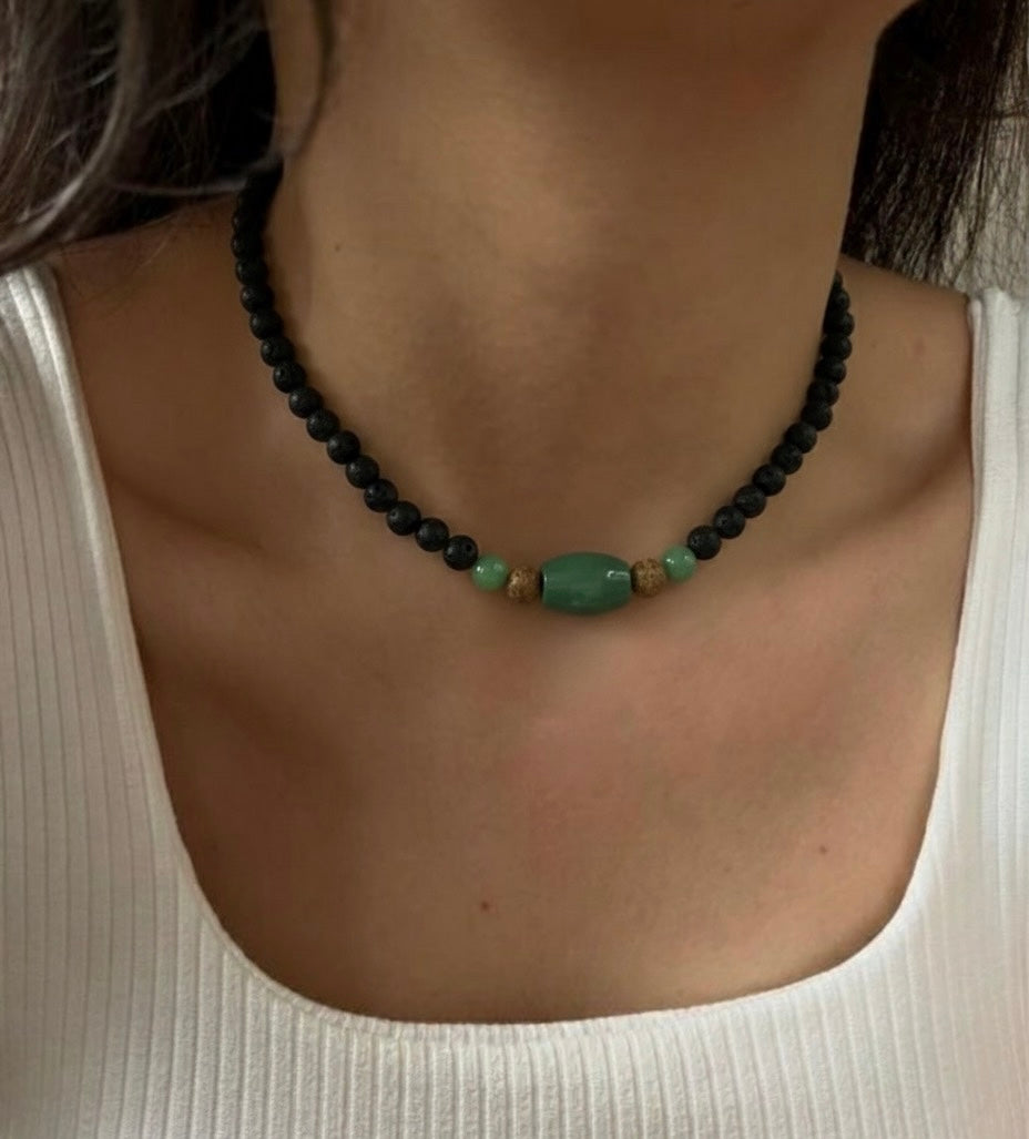 Collar de Piedra Volcánica con Jade verde & Jaspe Paisaje – Energía, Equilibrio y Estilo Natural