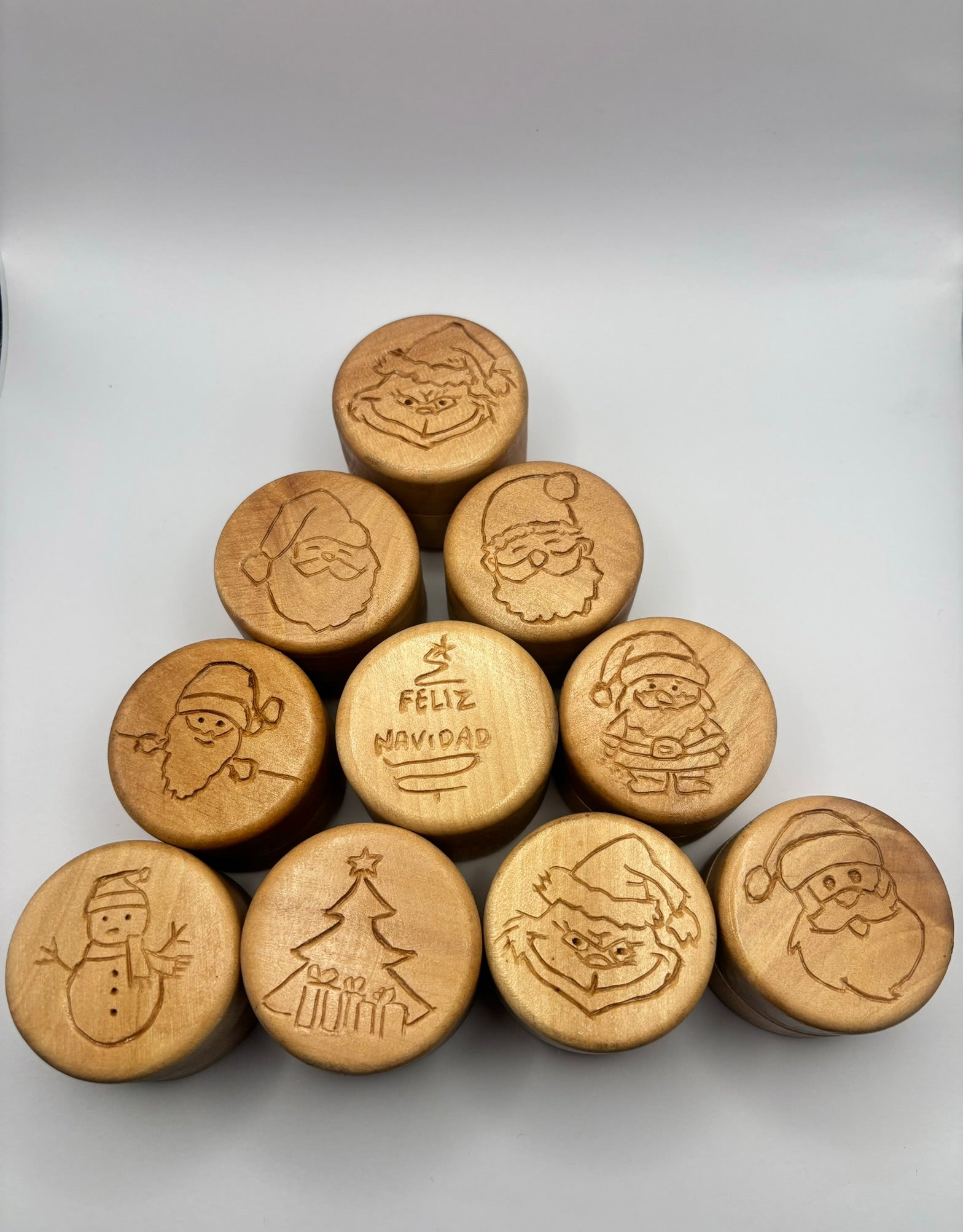 Cajas Artesanales Navideñas con 3 Piedras Energéticas | Protección, Amor y Fortuna