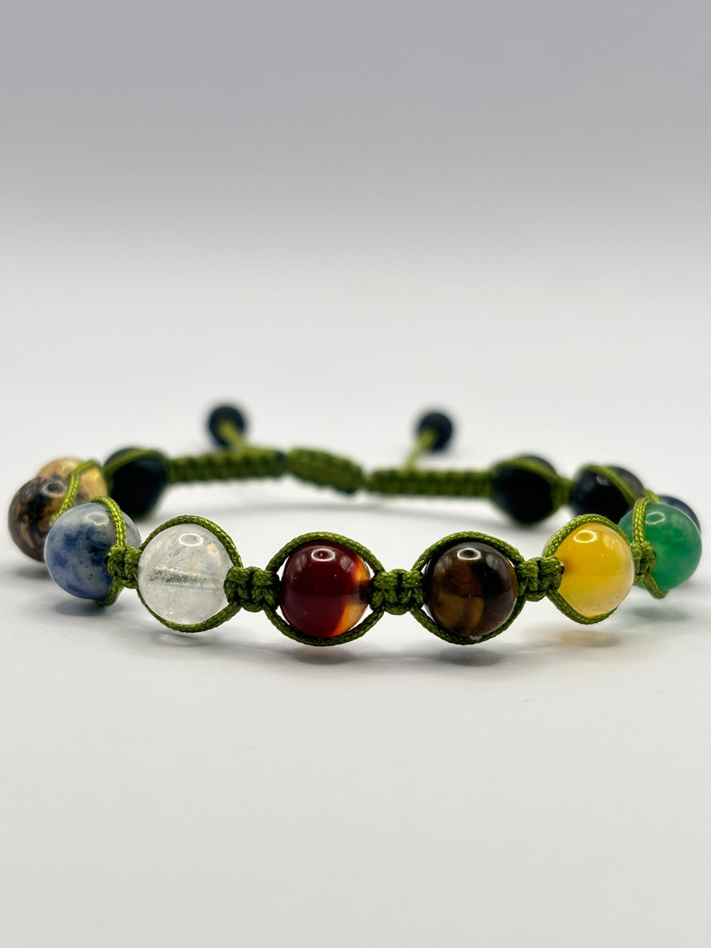 Pulsera 9 Planetas + Astros Tejido macramé – Conexión Cósmica, Equilibrio y Protección