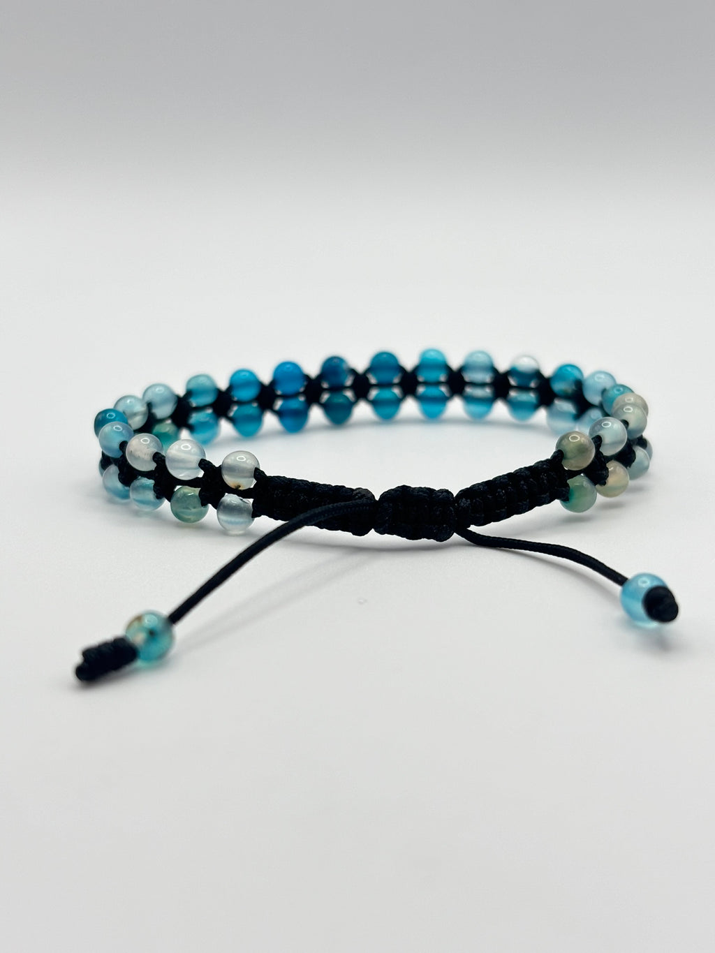 Brazalete de Ágata Azul – Protección, Serenidad y Equilibrio