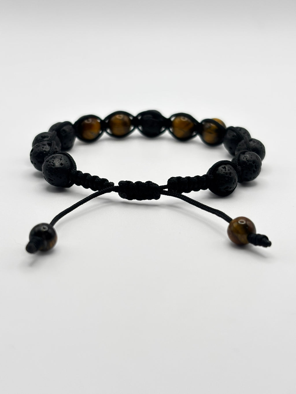 Pulsera de Ojo de Tigre con Piedra Volcánica – Protección, Fuerza y Equilibrio Energético