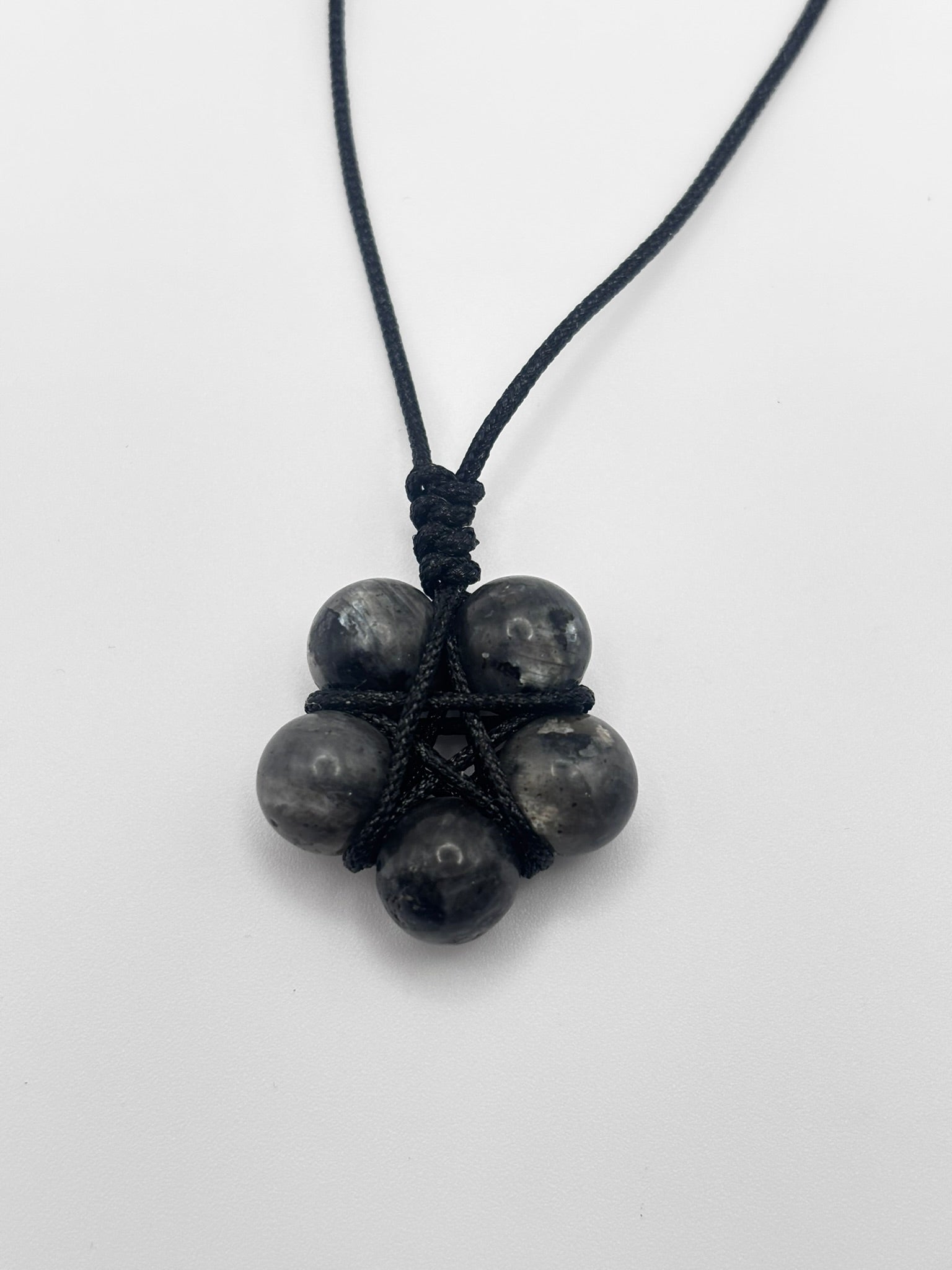 Colgante Pentagrama de 5 Puntas Personalizable – Protección, Equilibrio y Herramienta de Péndulo