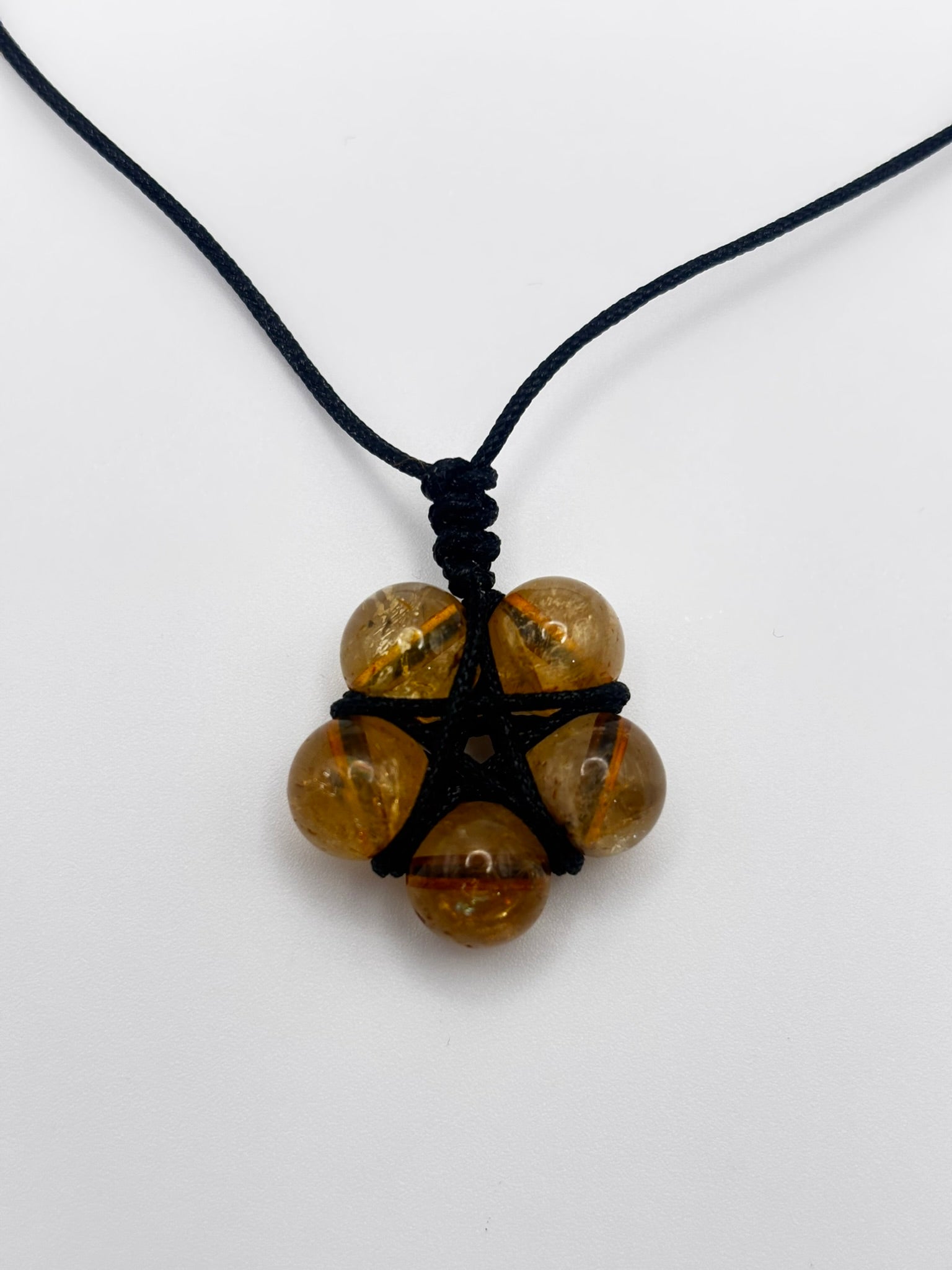 Colgante Pentagrama de 5 Puntas Personalizable – Protección, Equilibrio y Herramienta de Péndulo