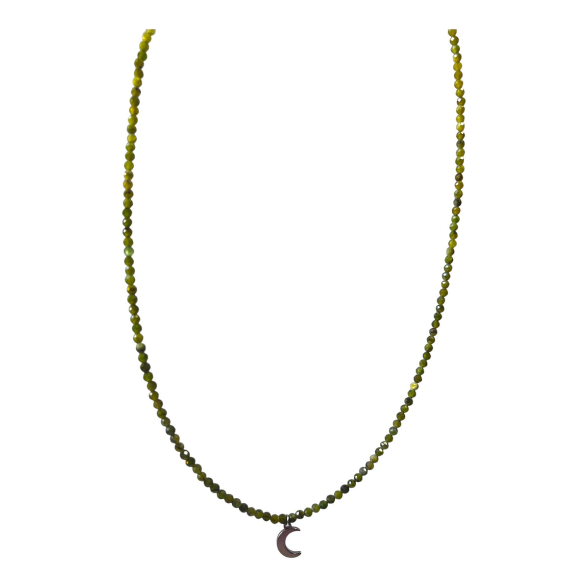 Collar Gargantilla Jade Verde con Luna | Armonía y Buena Fortuna
