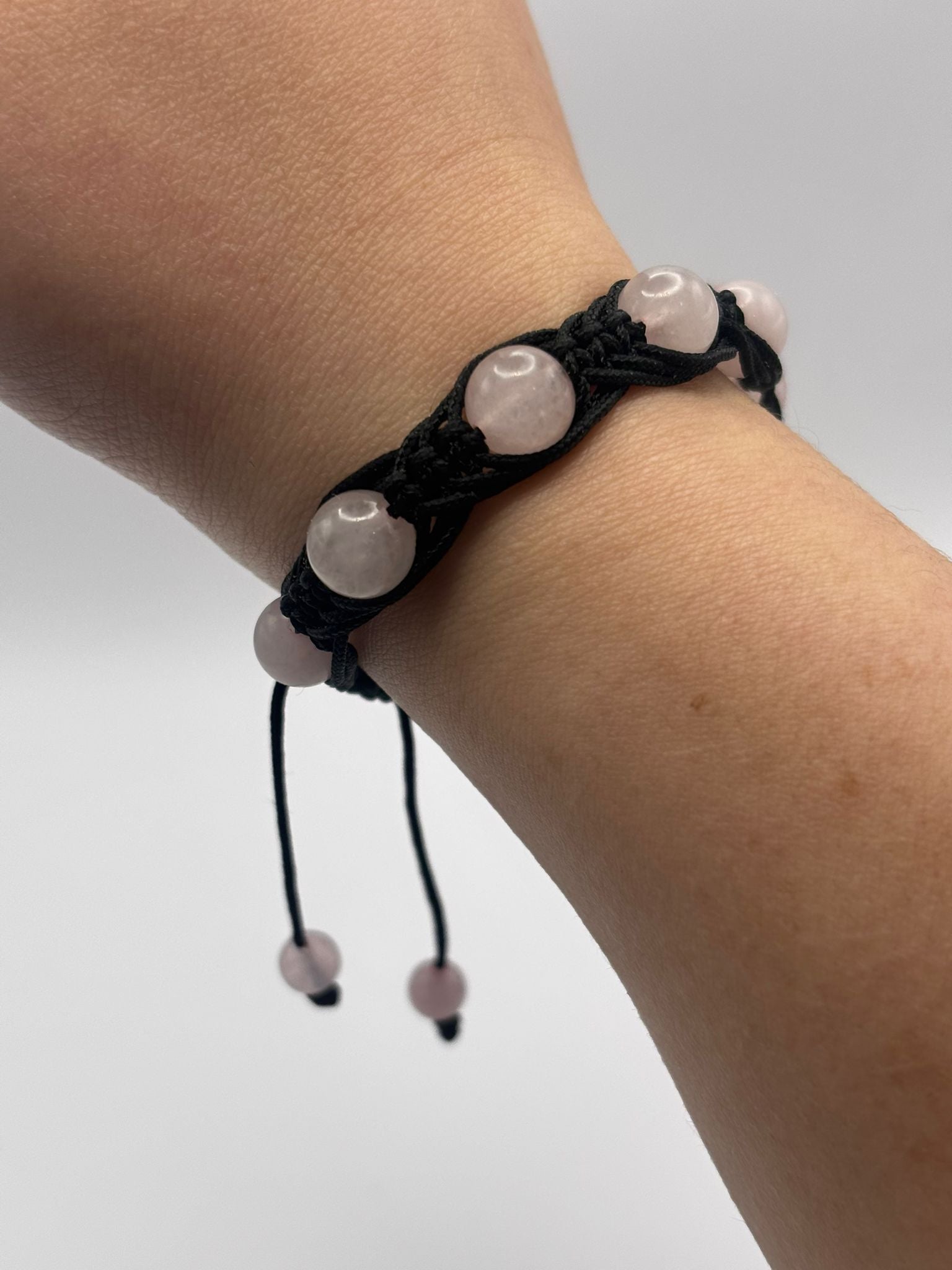 Pulsera de Cuarzo Rosa 8 mm – Amor, Armonía y Bienestar Emocional