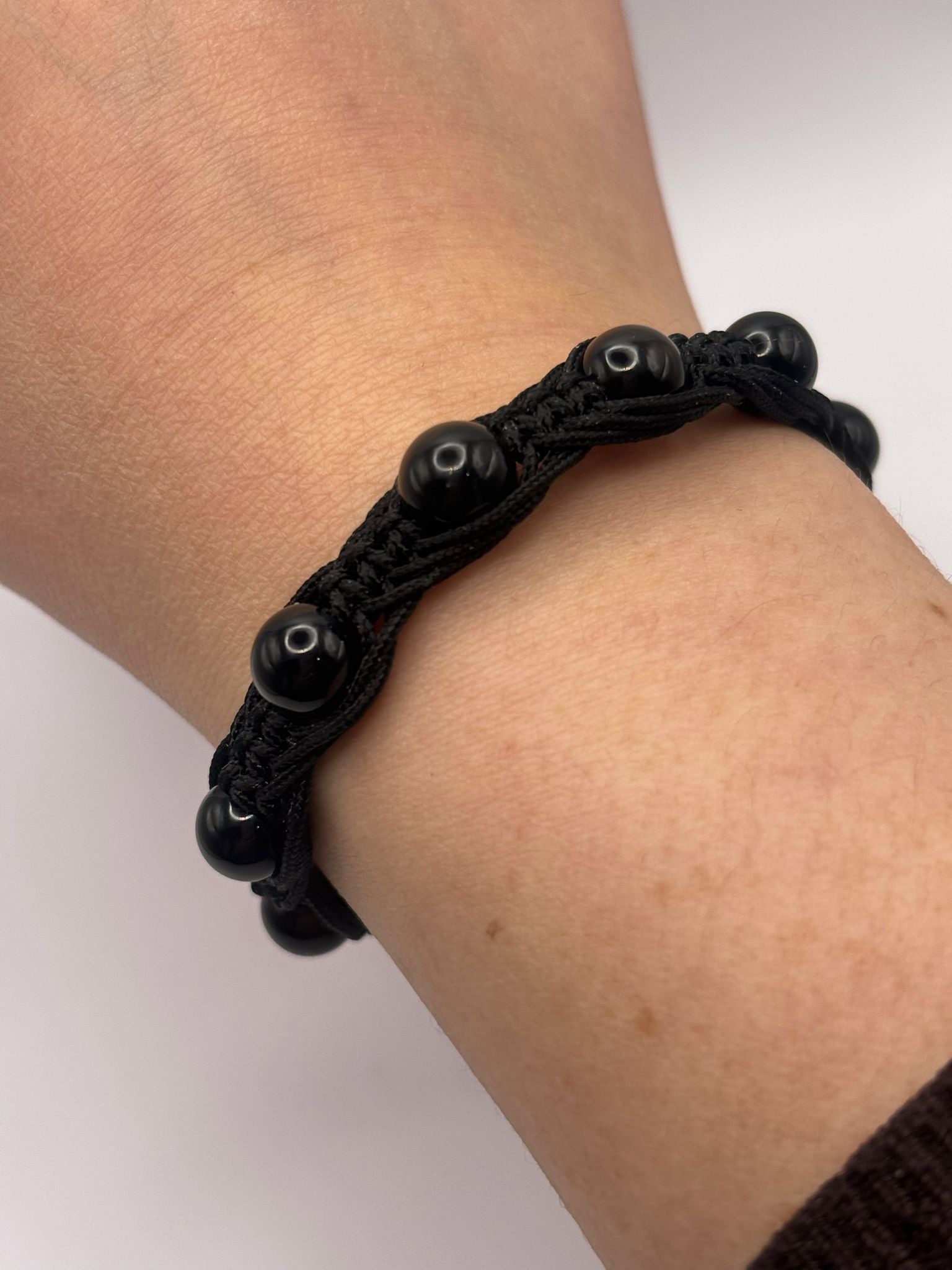Pulsera de Ónix 8 mm – Protección, Fuerza y Equilibrio Interior