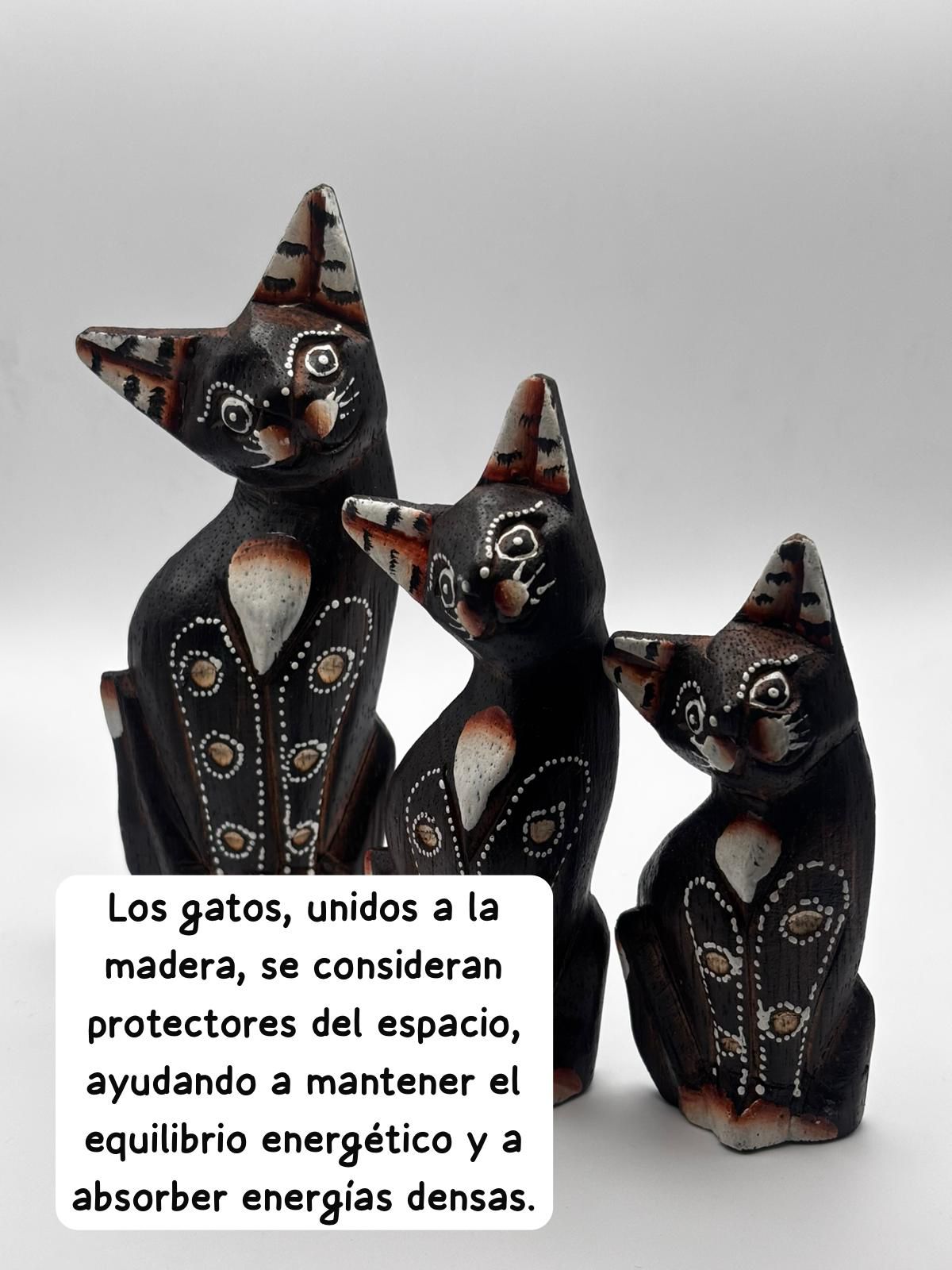 Set de 3 Gatos Decorativos de Madera – Decoración Artesanal con Encanto