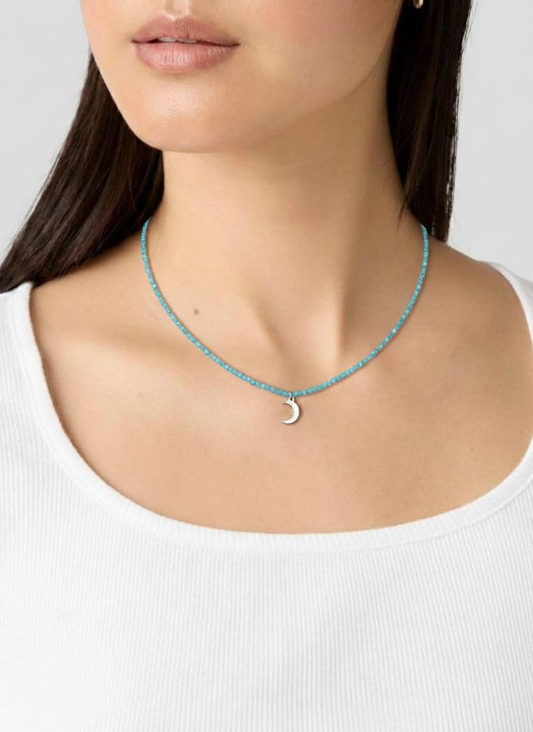 Gargantilla de Apatita Facetada 2 mm con Luna – Inspiración y Energía Femenina