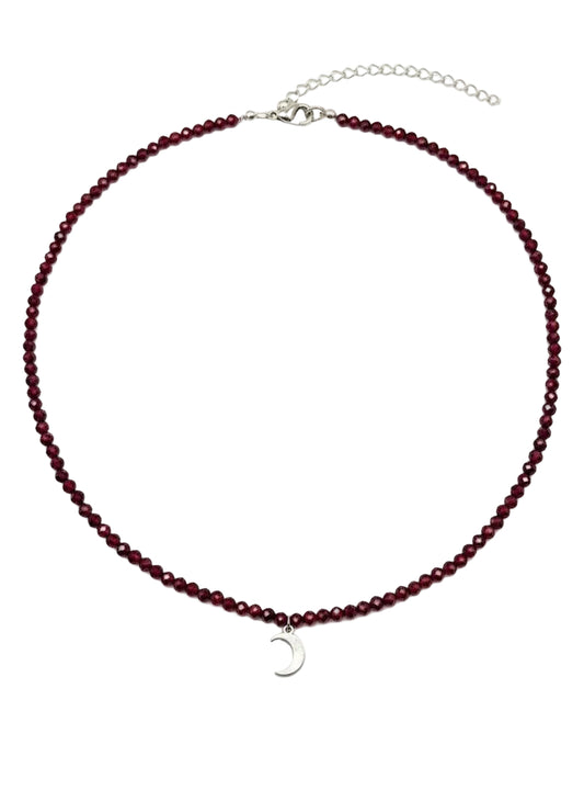 Collar Gargantilla Granate con Luna | Energía y Fuerza Interior