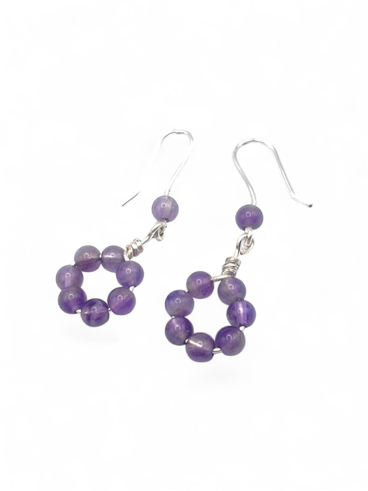 Pendientes “Armonía” – Amatista 4 mm en Plata o Dorado