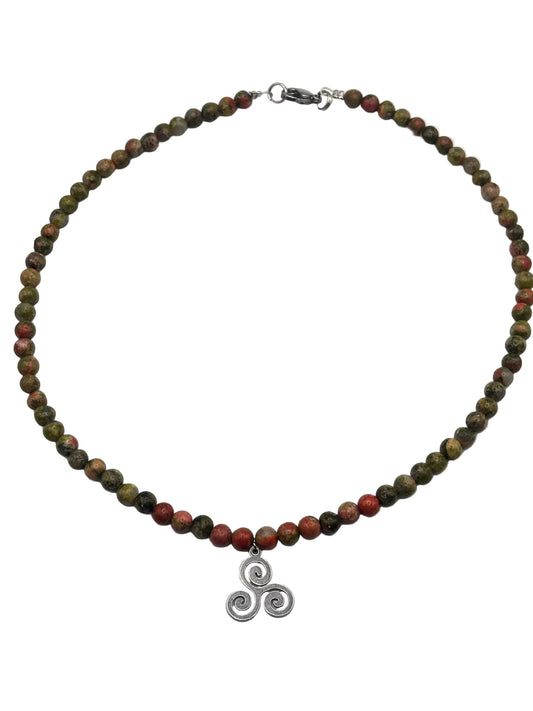 Collar Gargantilla Unakita con Trisquel | Equilibrio y Protección