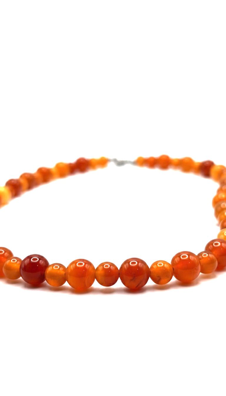 Collar de Cornalina – Vitalidad y Pasión