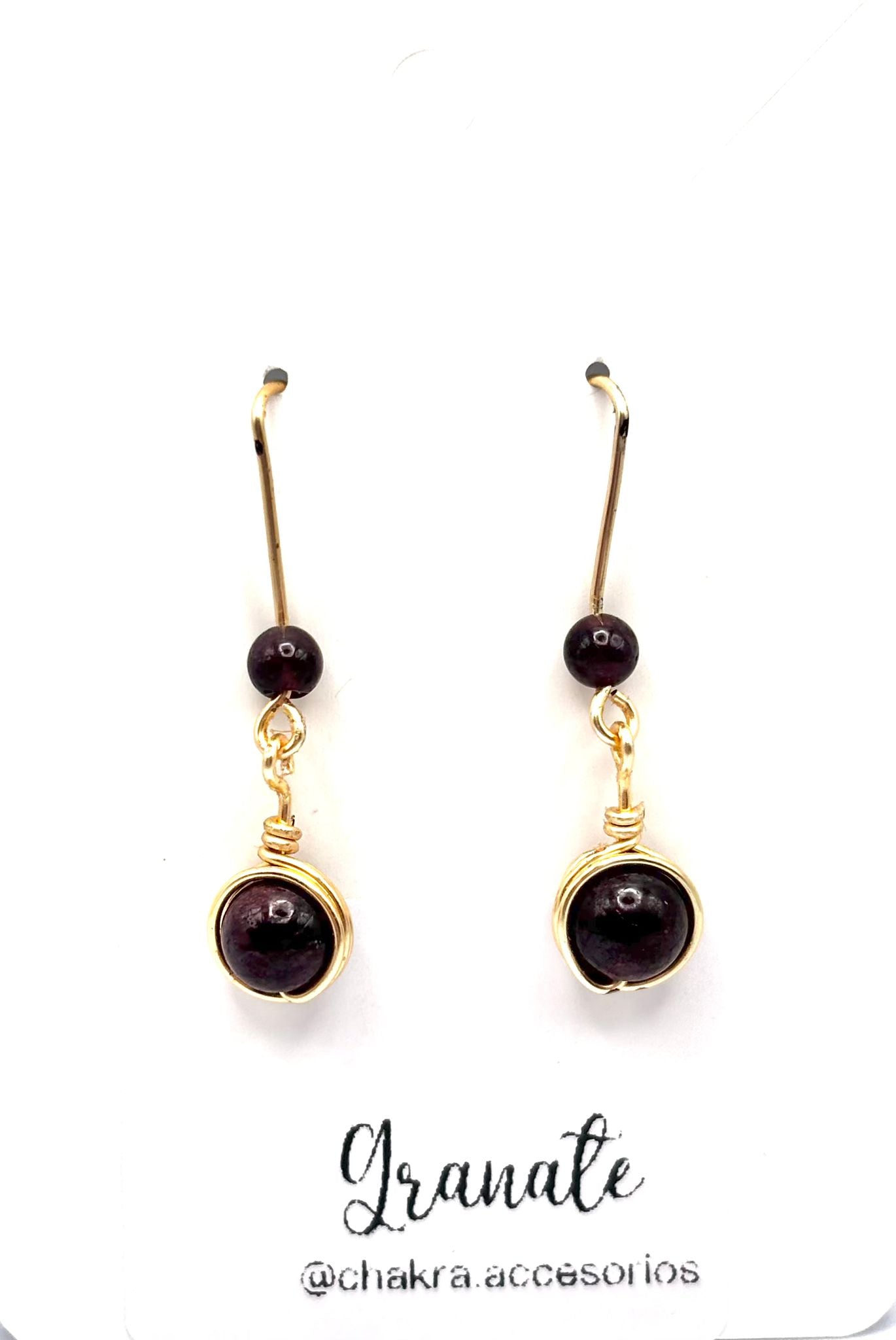 Pendientes Largos de Granate – Pasión y Elegancia en Plata o Dorado