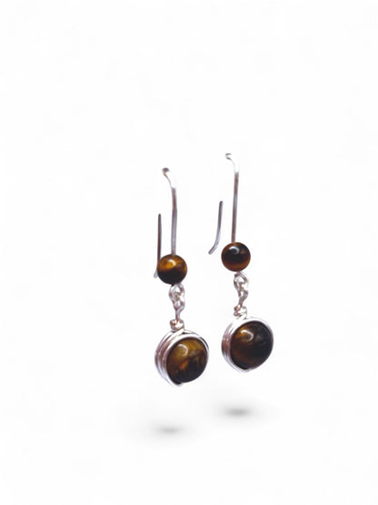 Pendientes Largos de Ojo de Tigre – Fuerza, Protección y Elegancia Natural