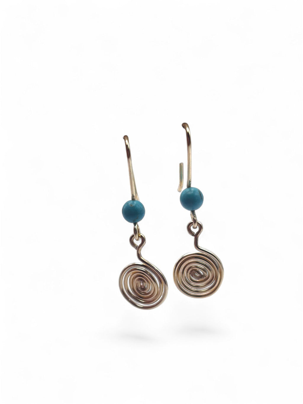 Pendientes Largos con Turquesa y Espiral de la Vida – Equilibrio, Energía y Estilo Natural