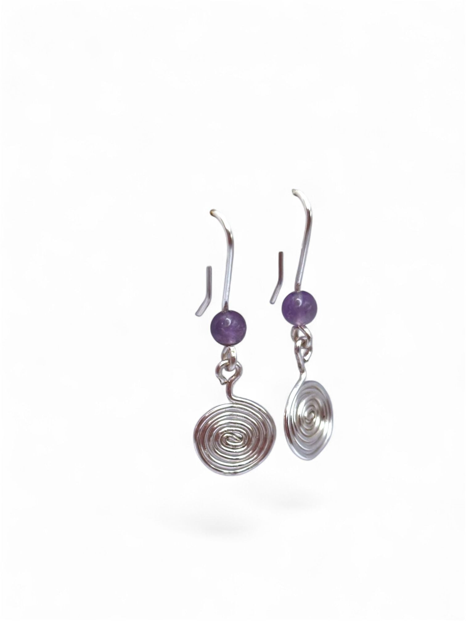 Pendientes Largos con Amatista y Espiral de la Vida – Calma, Energía y Equilibrio