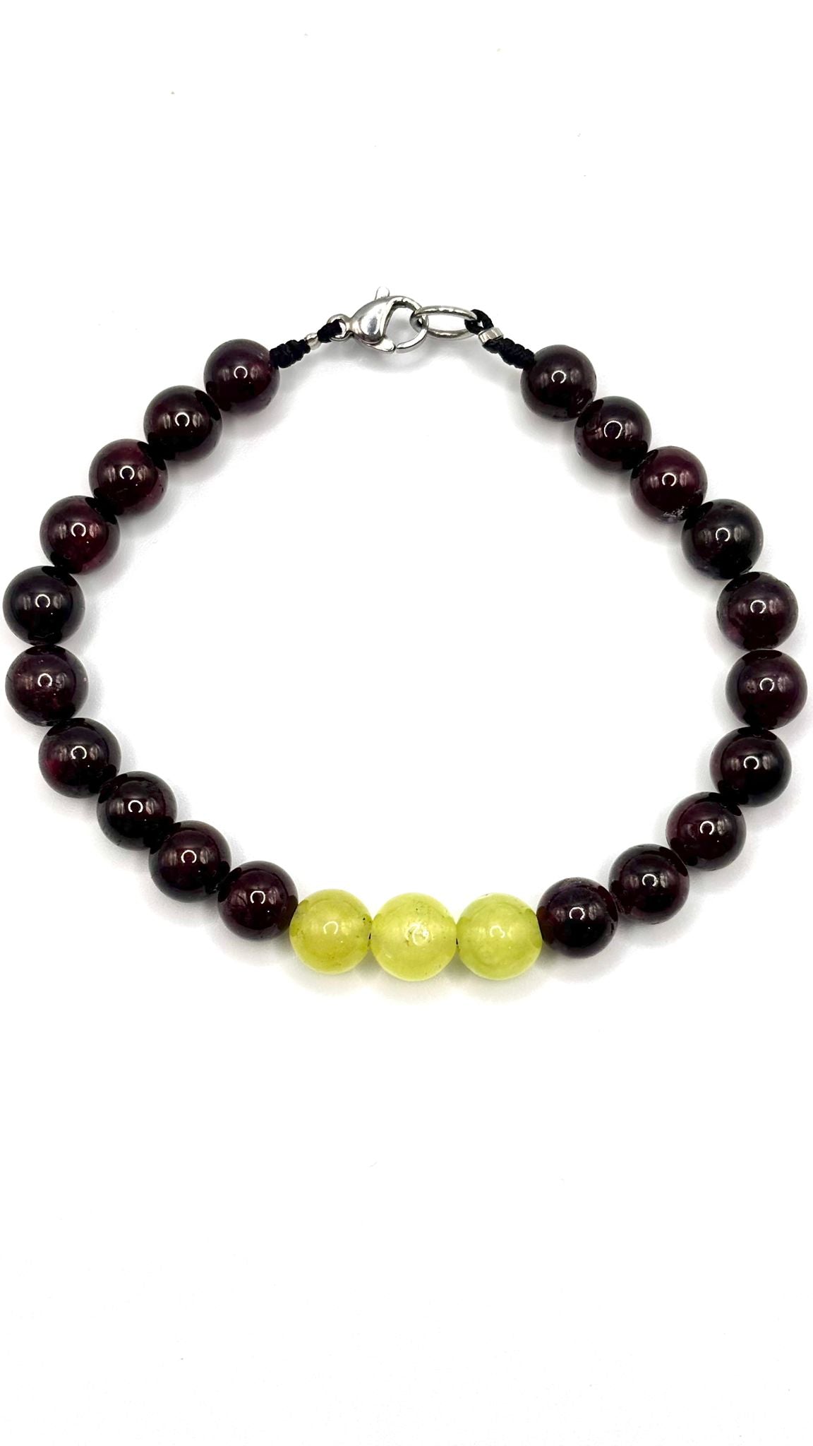 Pulsera de Granate 7 mm con Jade Verde Central 8 mm y Broche de Acero Inoxidable Ajustable