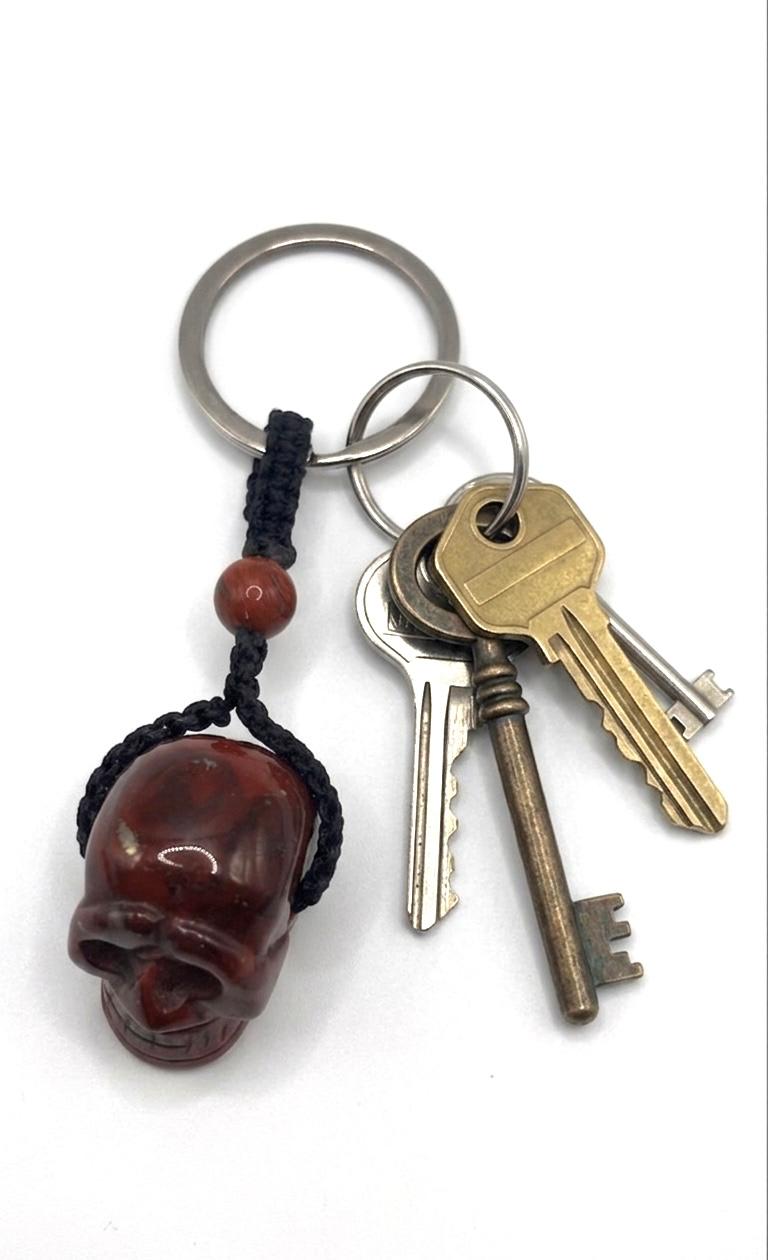 Llavero Catrina con Minerales Naturales y Macramé – Aro de Acero Inoxidable