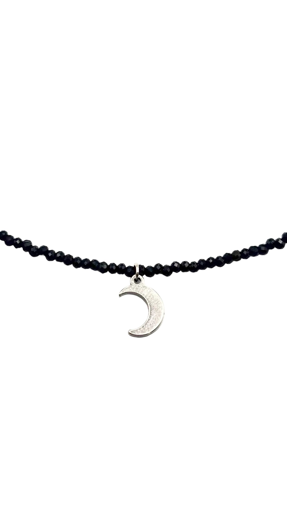 Collar Gargantilla Turmalina Negra con Luna | Protección y Elegancia