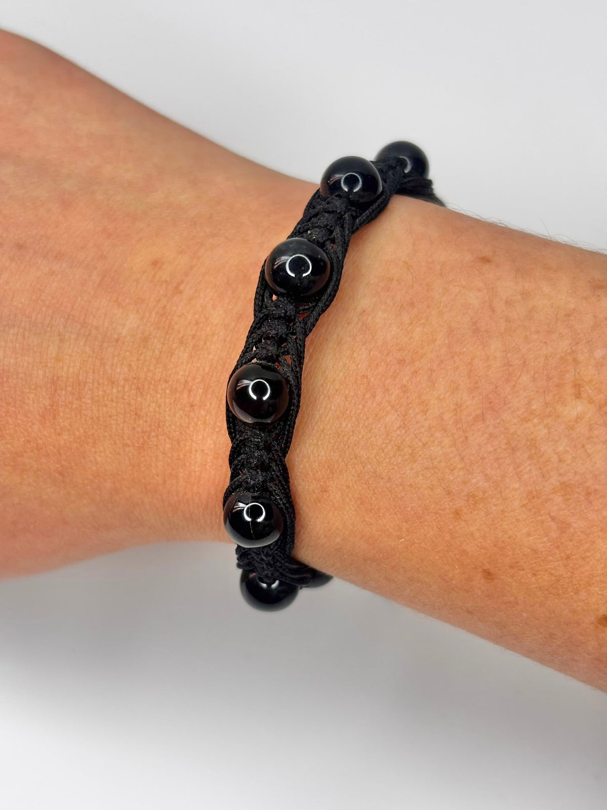 Pulsera Ónix | Protección y Fuerza Interior