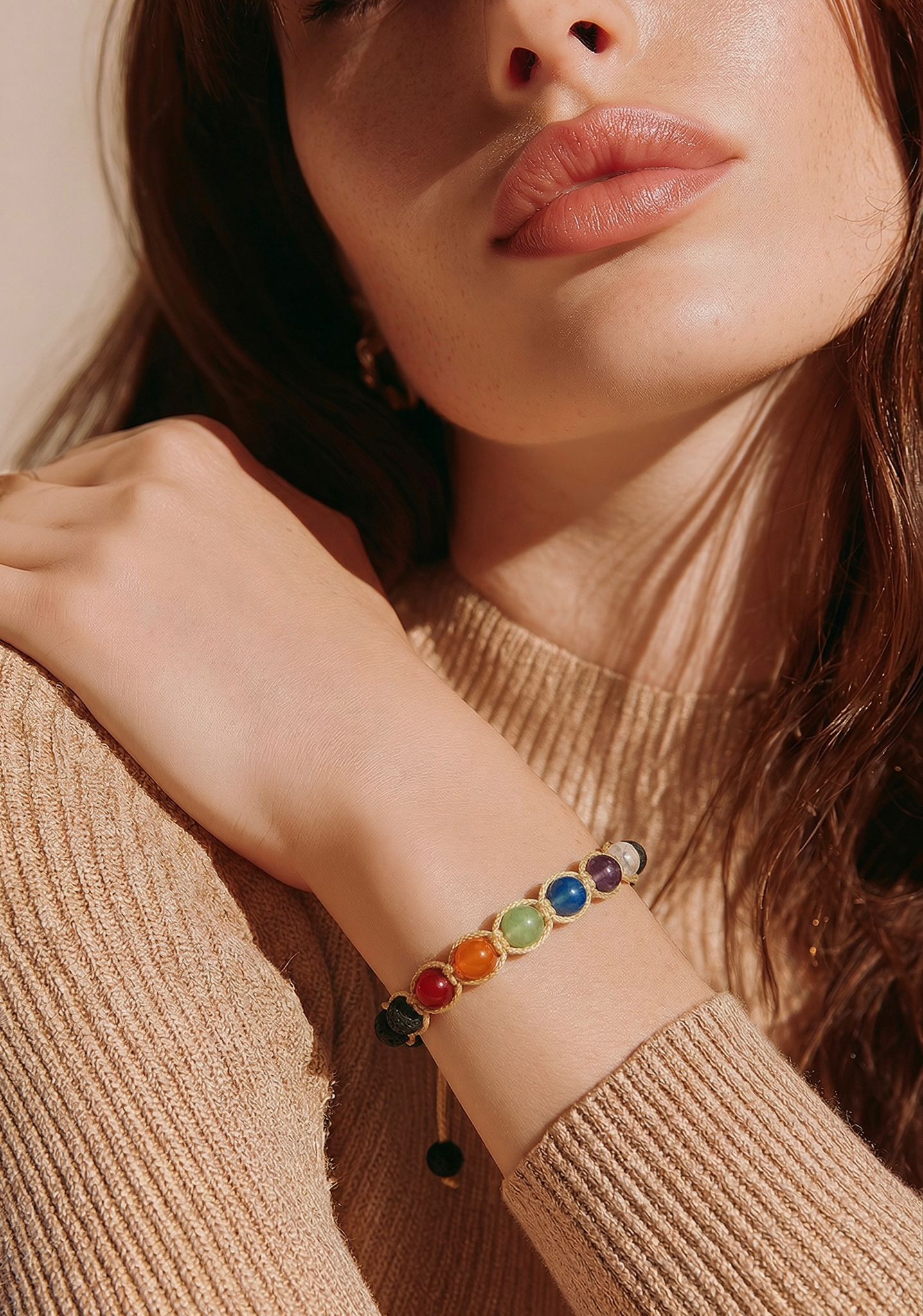 Pulsera de los 7 Chakras con Macramé Oruga – Equilibrio y Protección Energética
