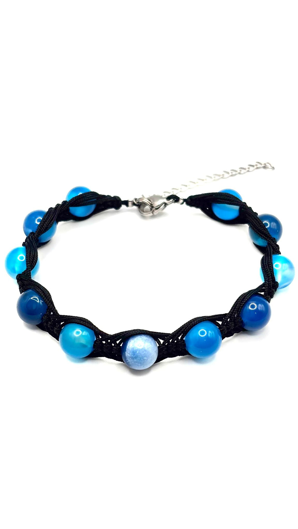 Pulsera de Ágata Azul 8 mm con Macramé Negro – Calma, Protección y Equilibrio