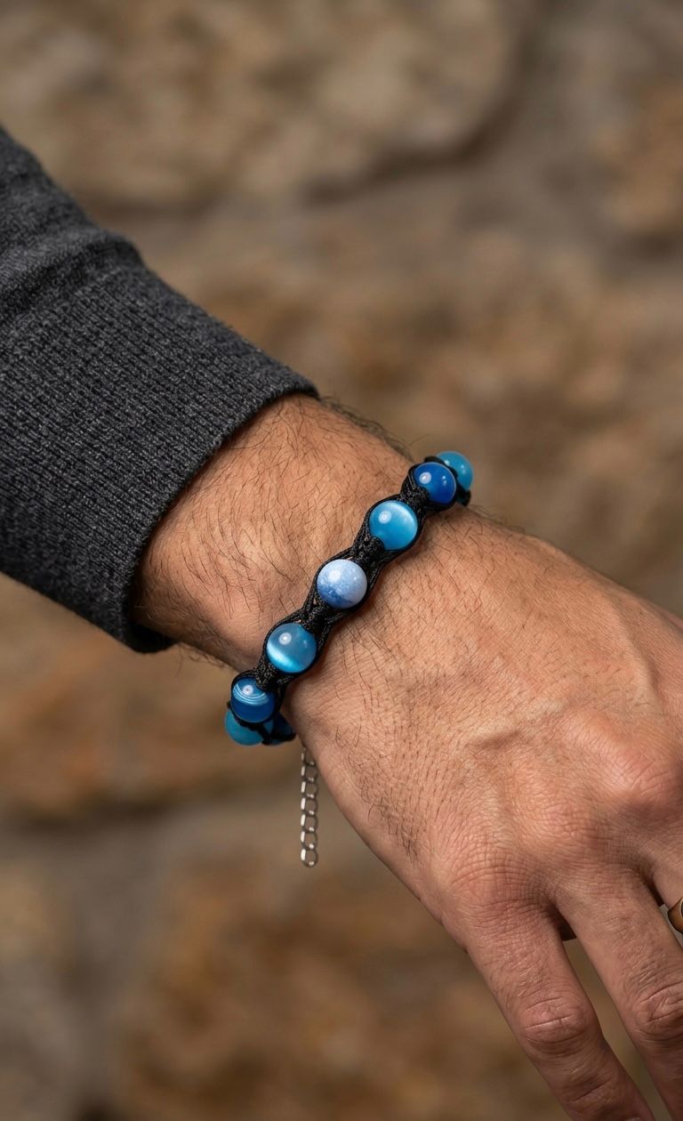 Pulsera de Ágata Azul 8 mm con Macramé Negro – Calma, Protección y Equilibrio