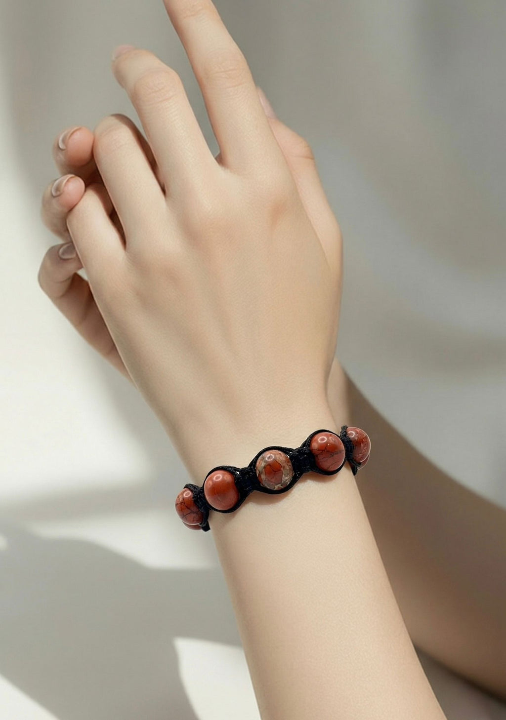 Pulsera de Jaspe Rojo 8 mm con Tejido Trenzado y Broche de Acero Inoxidable Ajustable