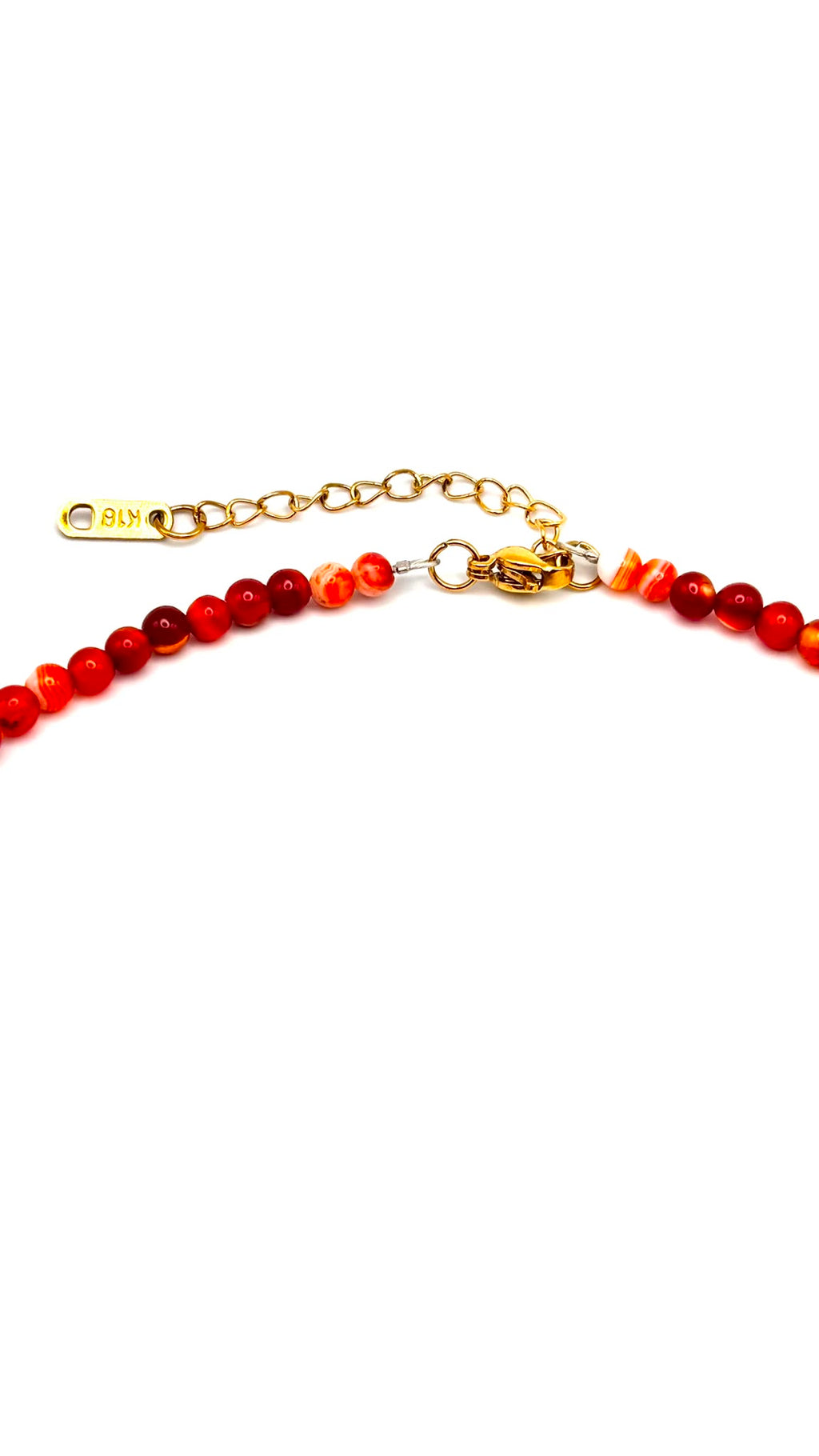 Collar de Cornalina Natural 4 mm con Medalla de San Benito Dorada – Acero Inoxidable – 55 cm