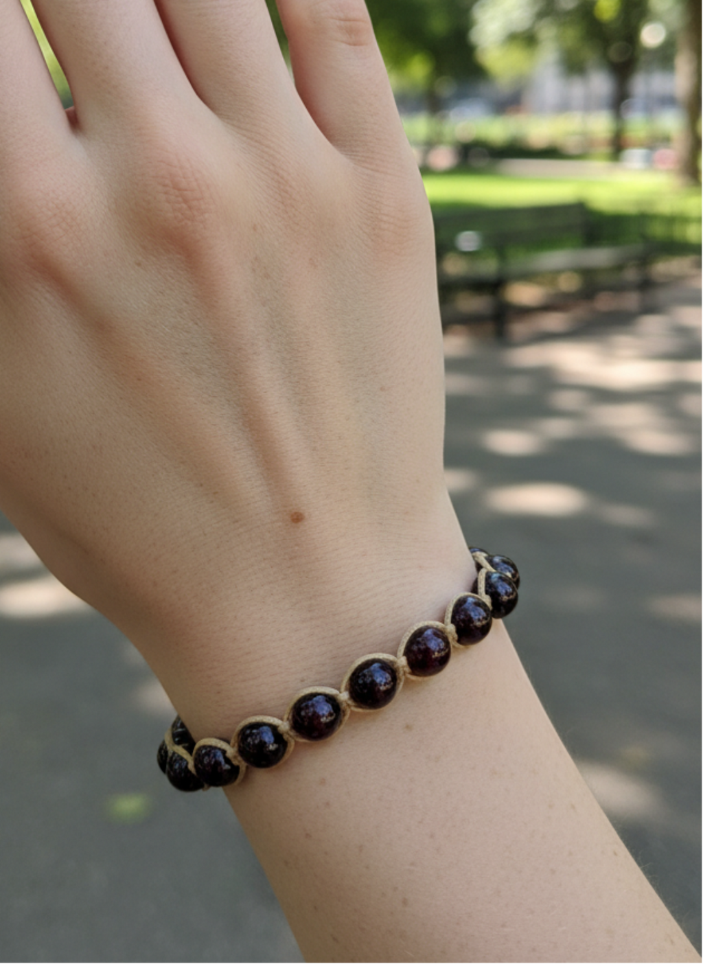 Pulsera de Granate – 7 mm | Pasión, Fuerza y Vitalidad