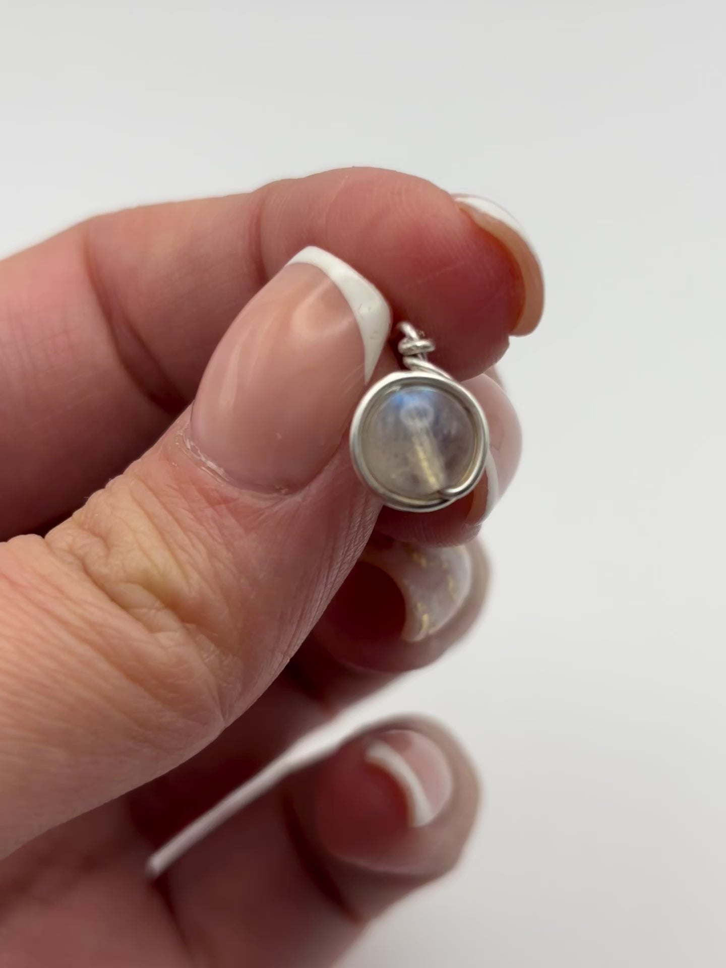 Pendientes de Piedra Natural – Plata Ley 925 | Elegancia, Energía y Artesanía